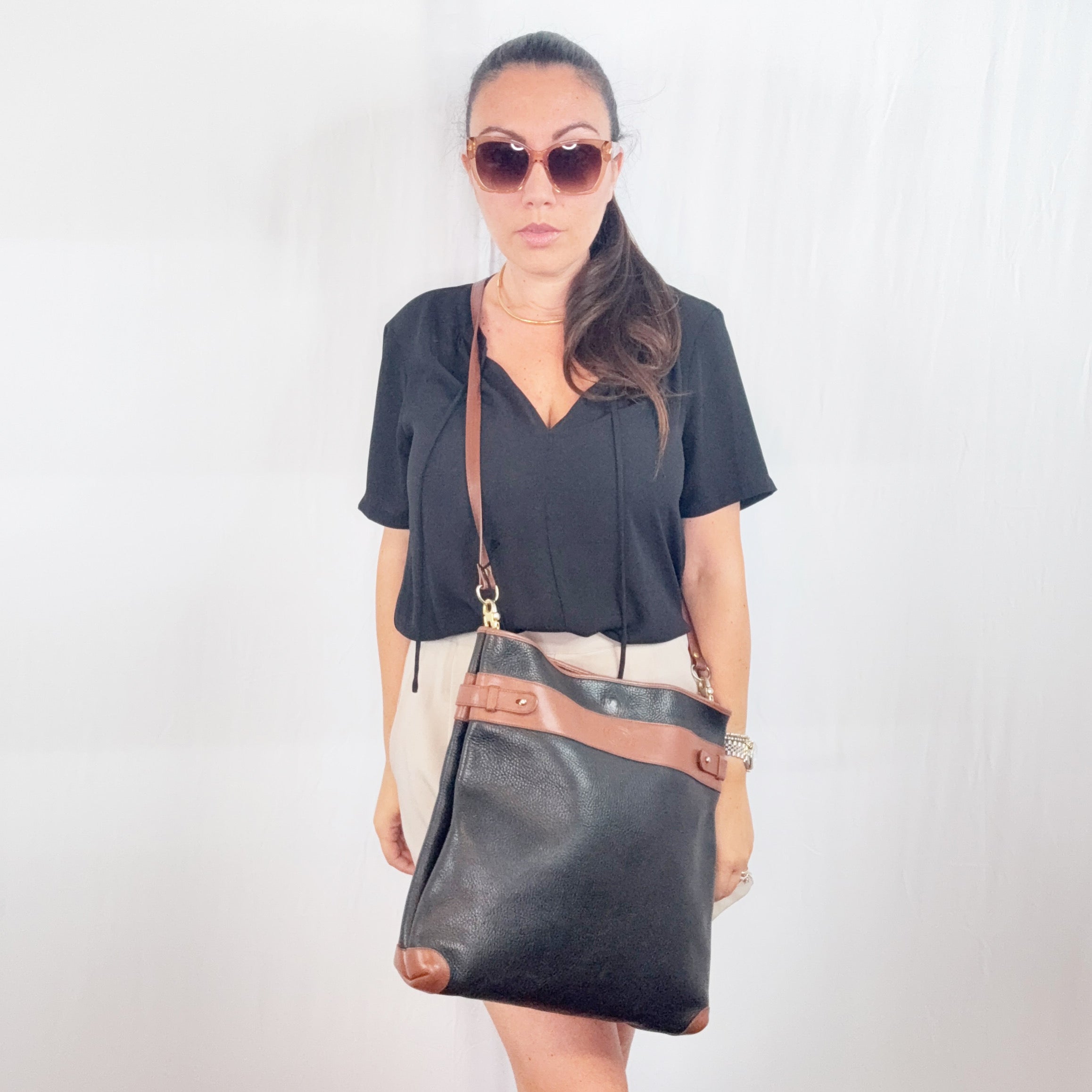 Gucci Vintage Black and Brown Leather Shoulder Bucket Tote Bag