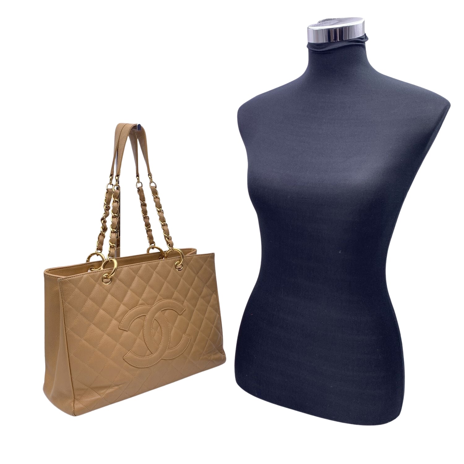 CHANEL Totes Grand shopping