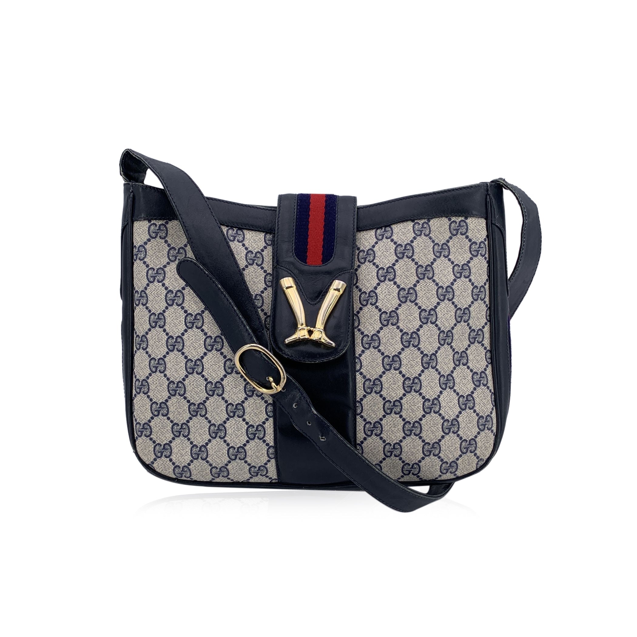 GUCCI Shoulder Bags