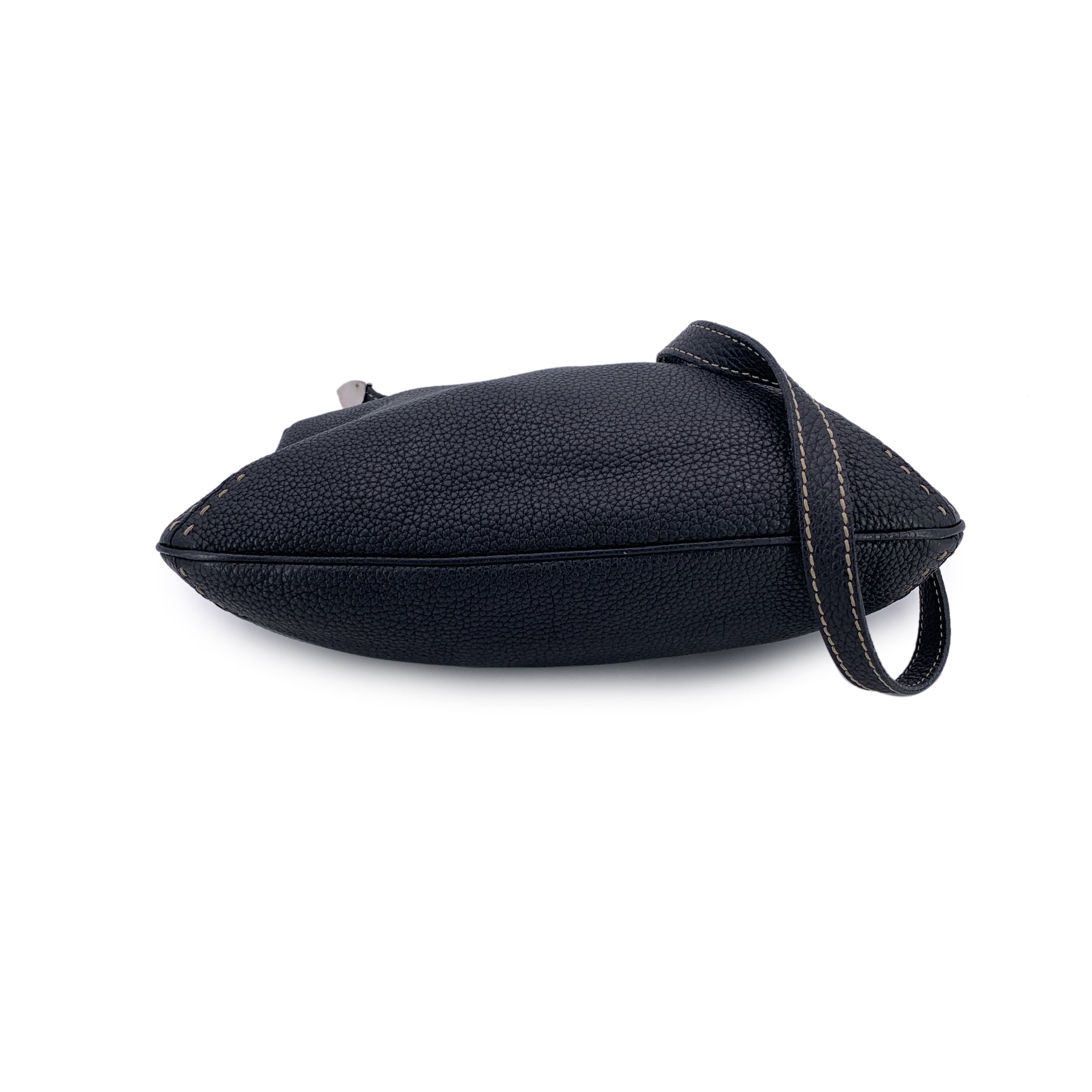 FENDI Crossbody Bags