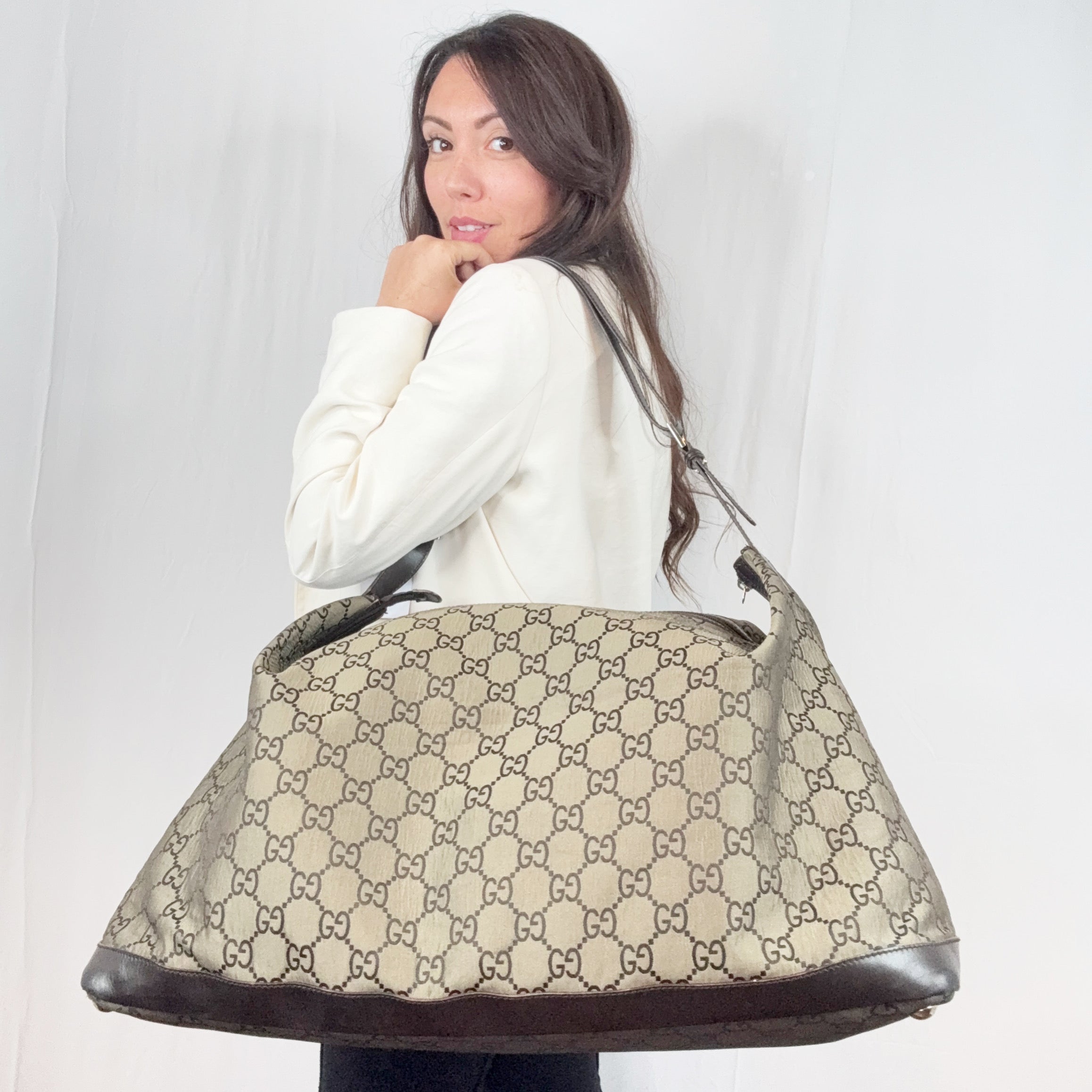 Gucci Brown Monogram Canvas XL Hobo Travel Overnight Duffle