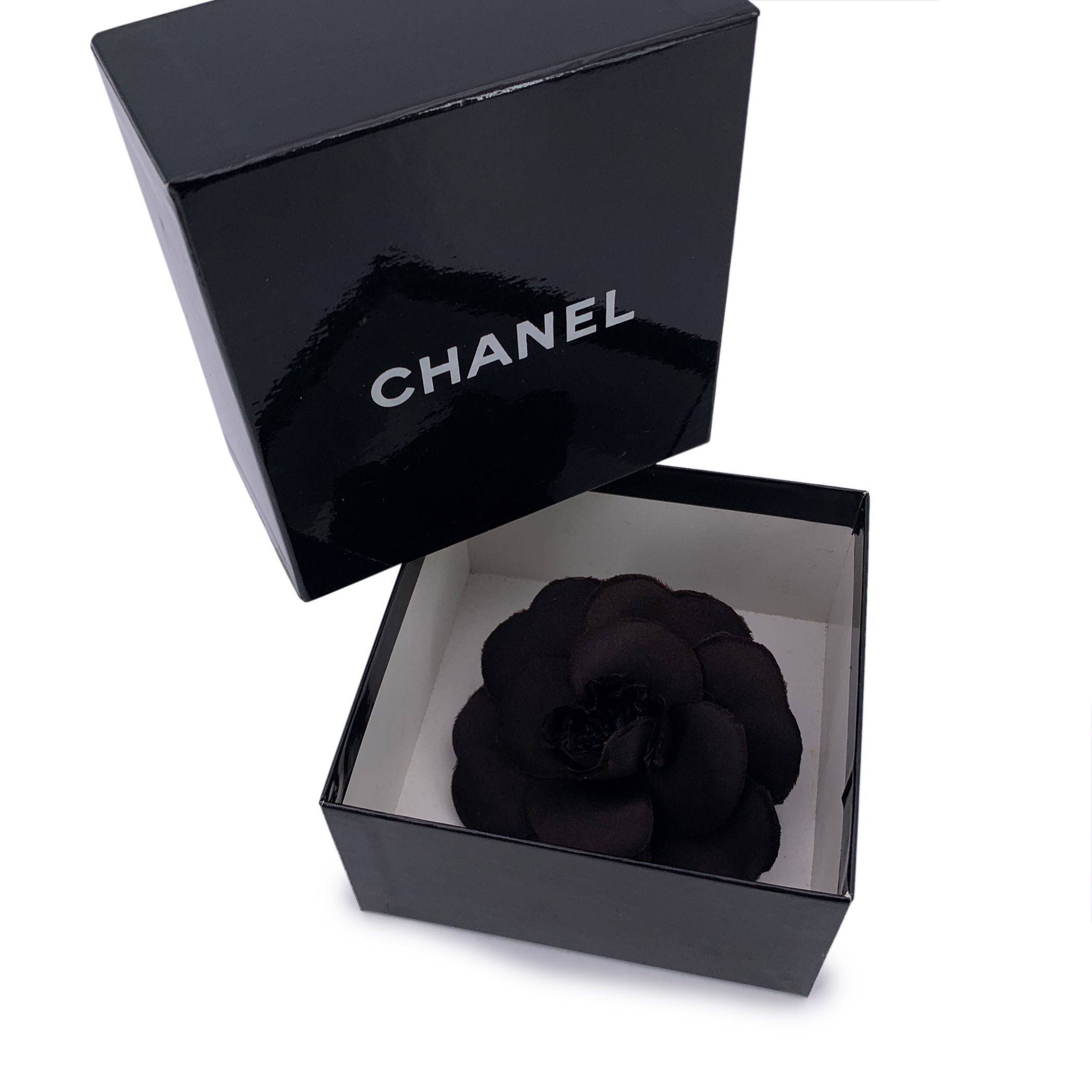 CHANEL Brooches Camelia