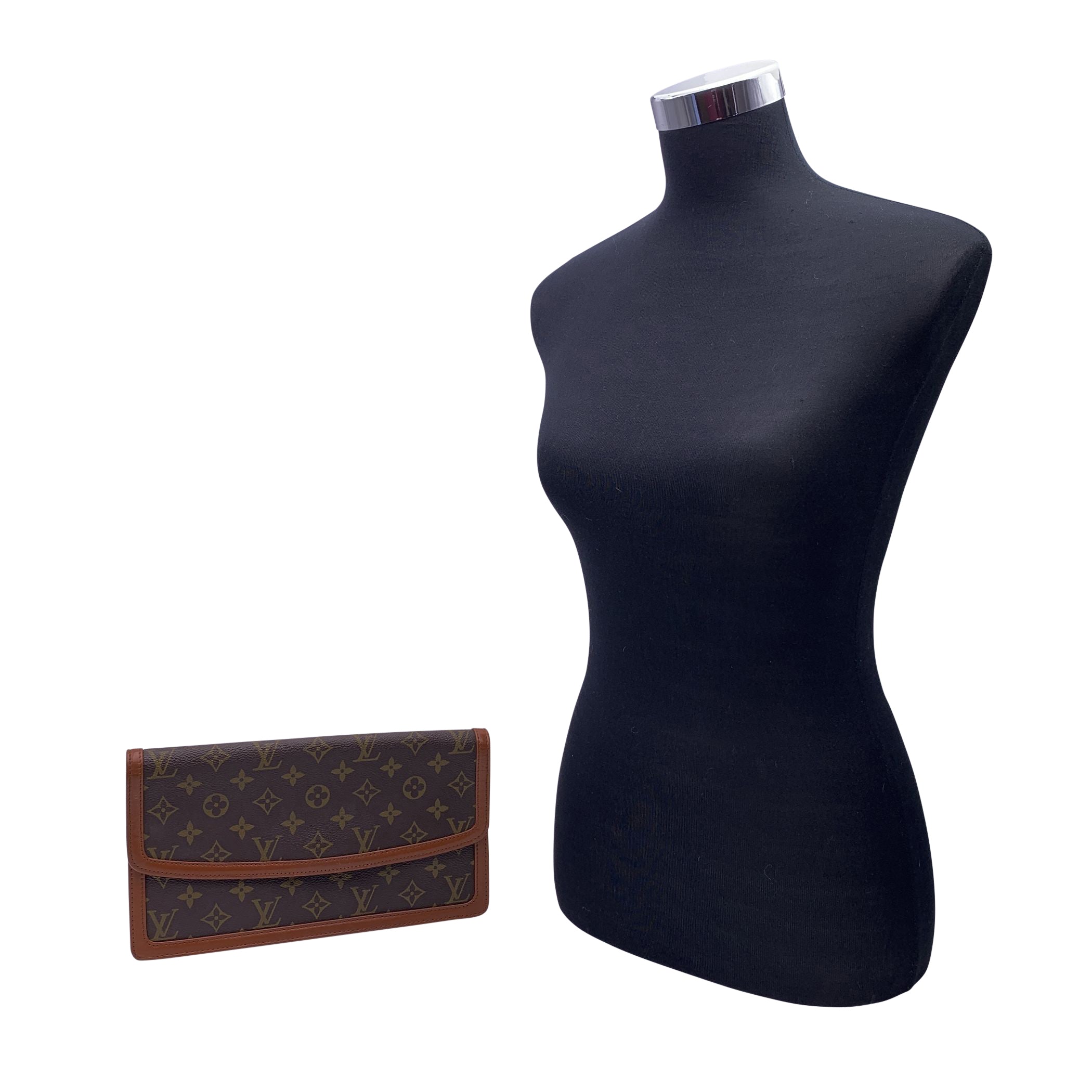 Clutches Louis Vuitton