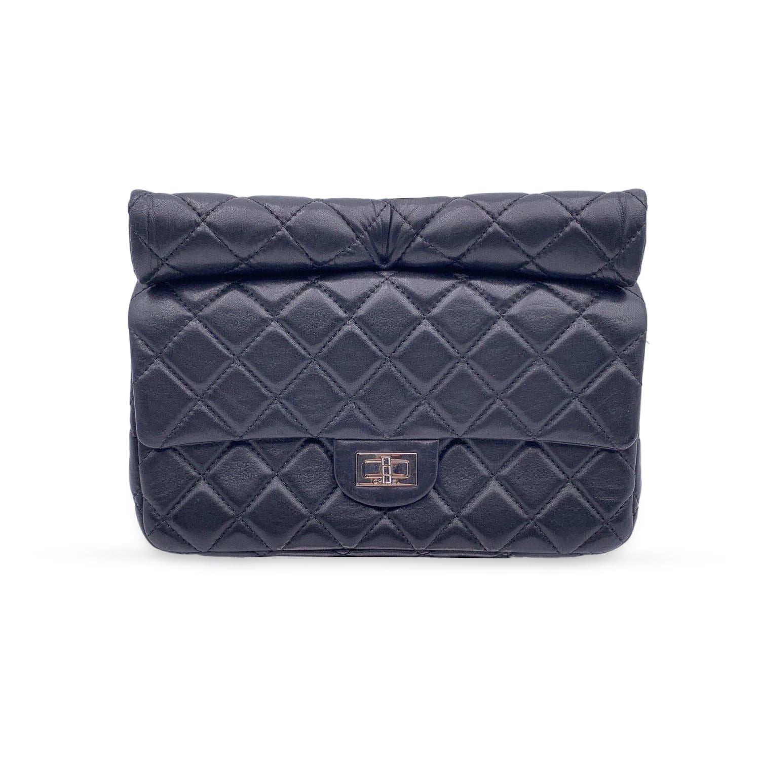 CHANEL Clutches Reissue Roll 2.55