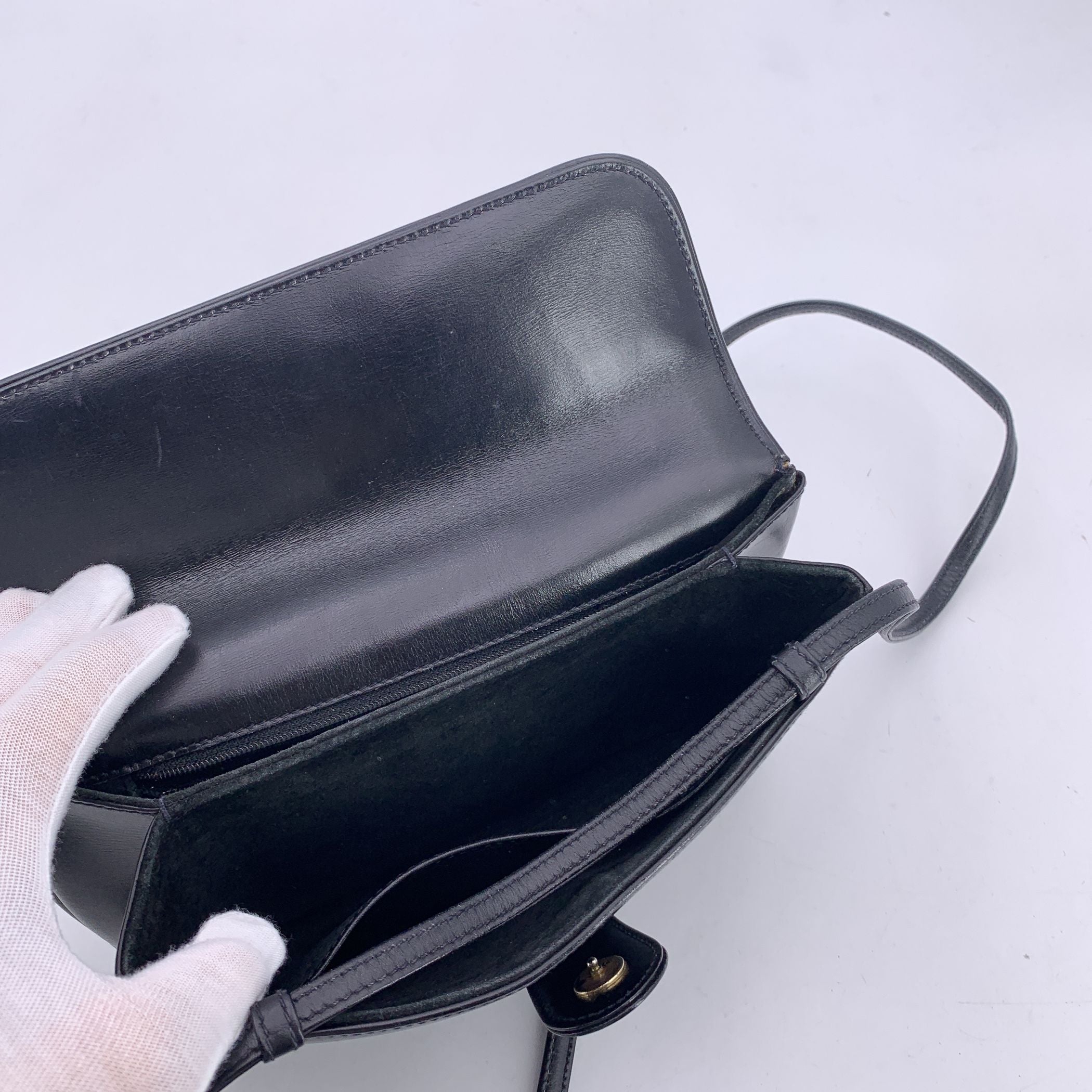 GUCCI Shoulder Bags
