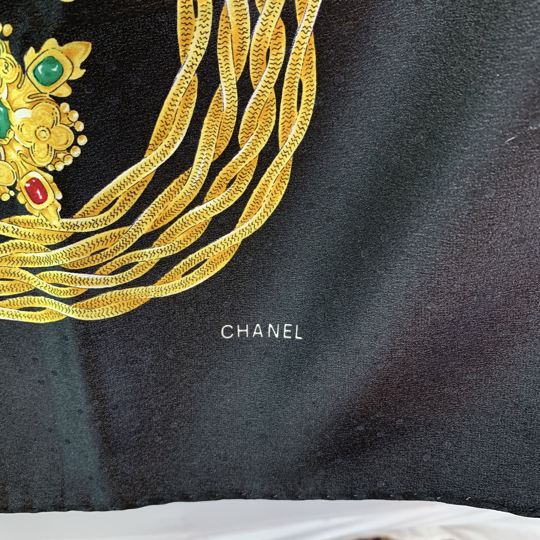 CHANEL Scarves