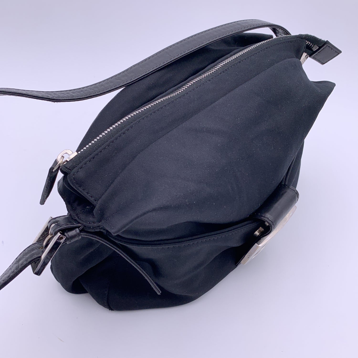 FENDI Shoulder Bags