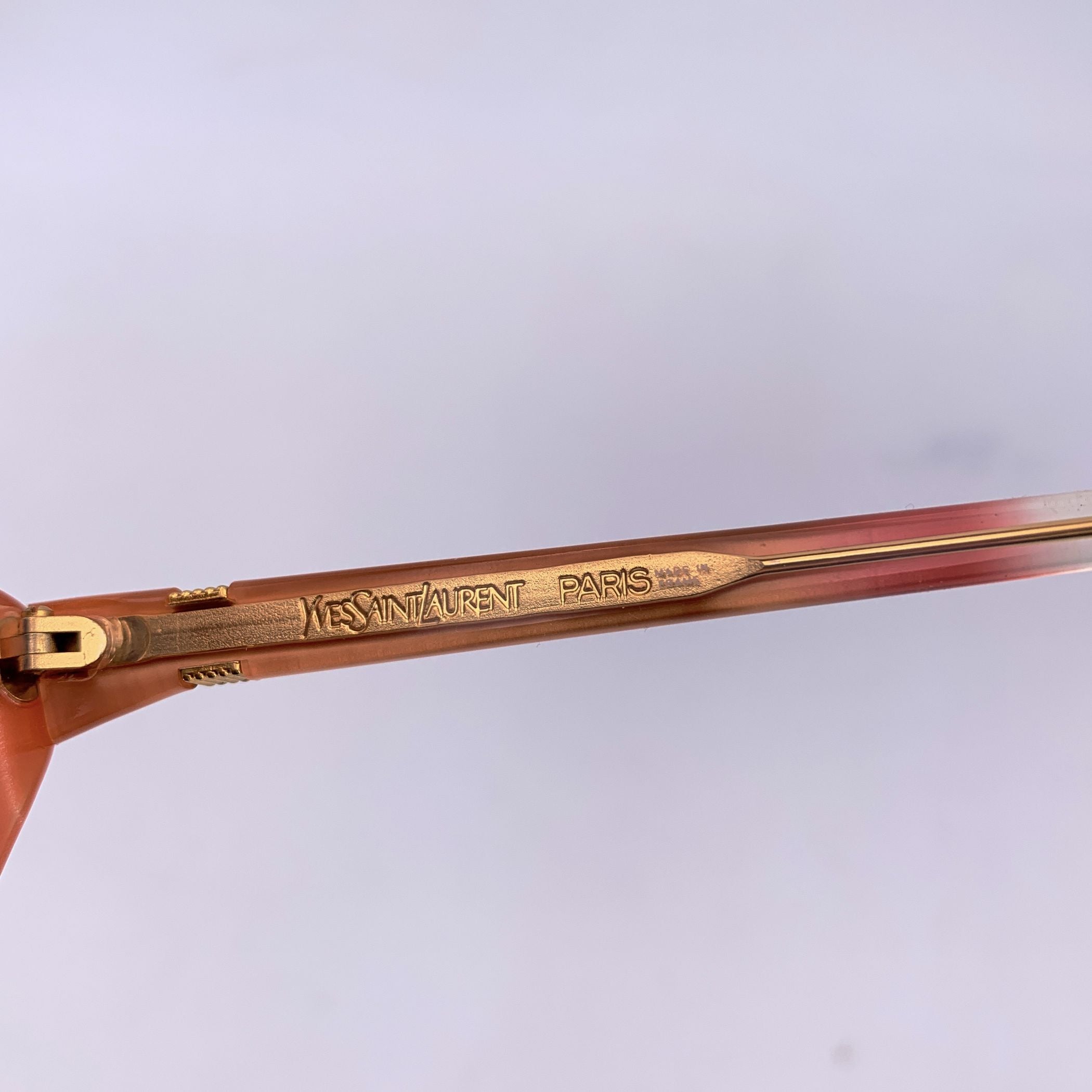 YVES SAINT LAURENT Sunglasses