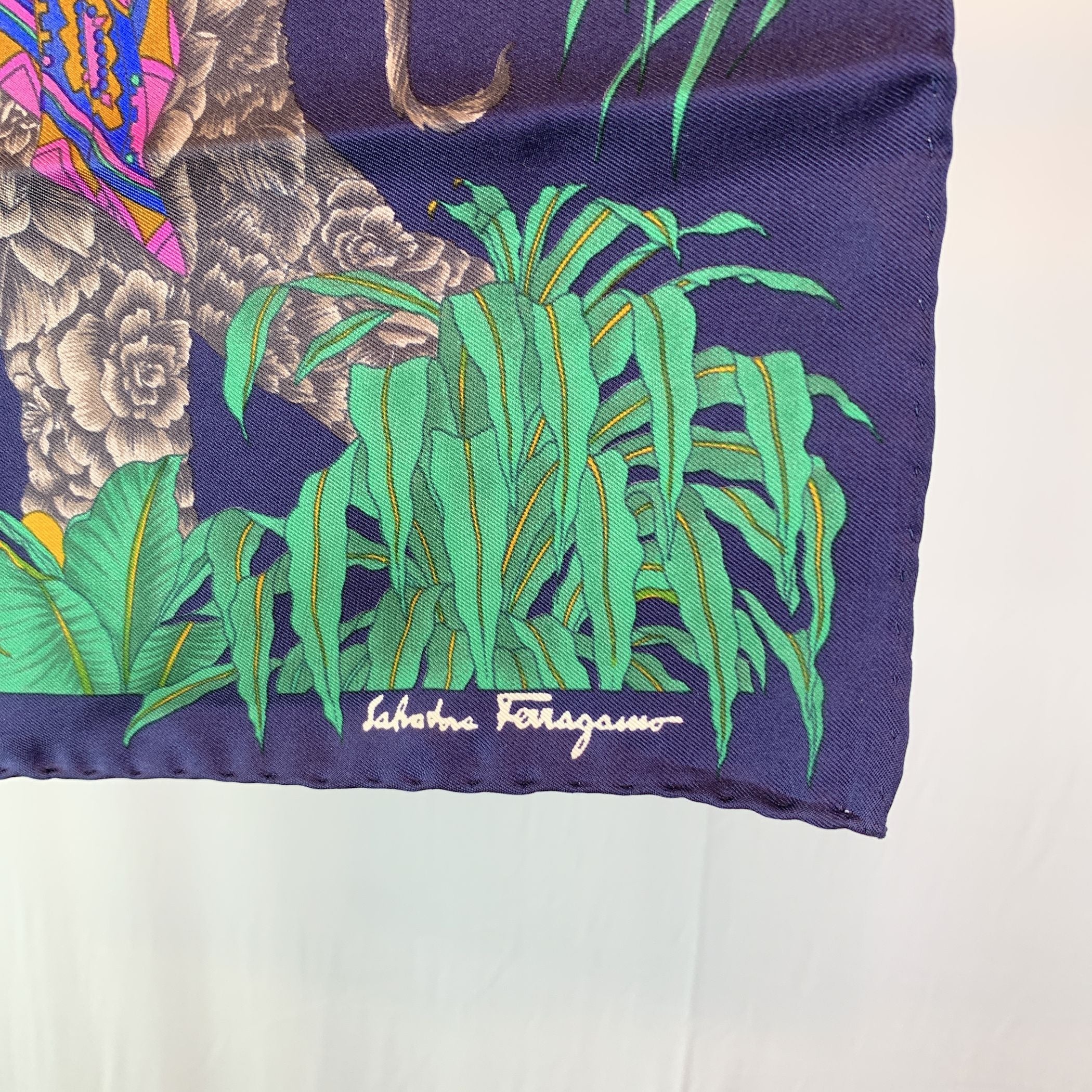SALVATORE FERRAGAMO Scarves