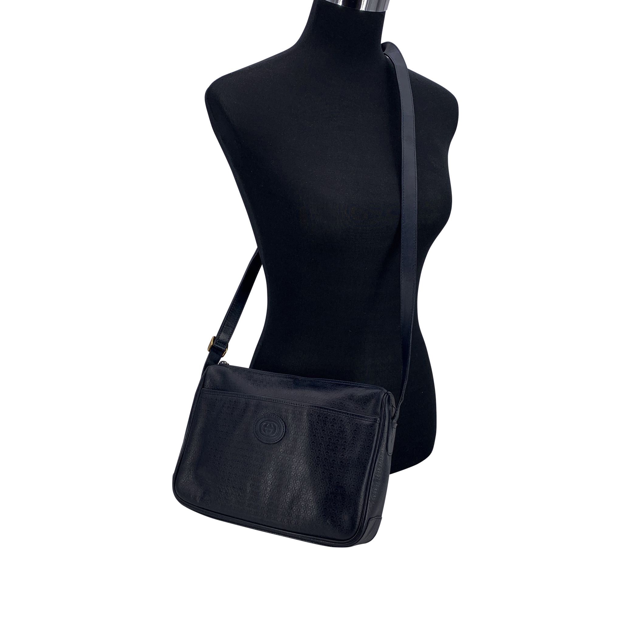 GUCCI Crossbody Bags