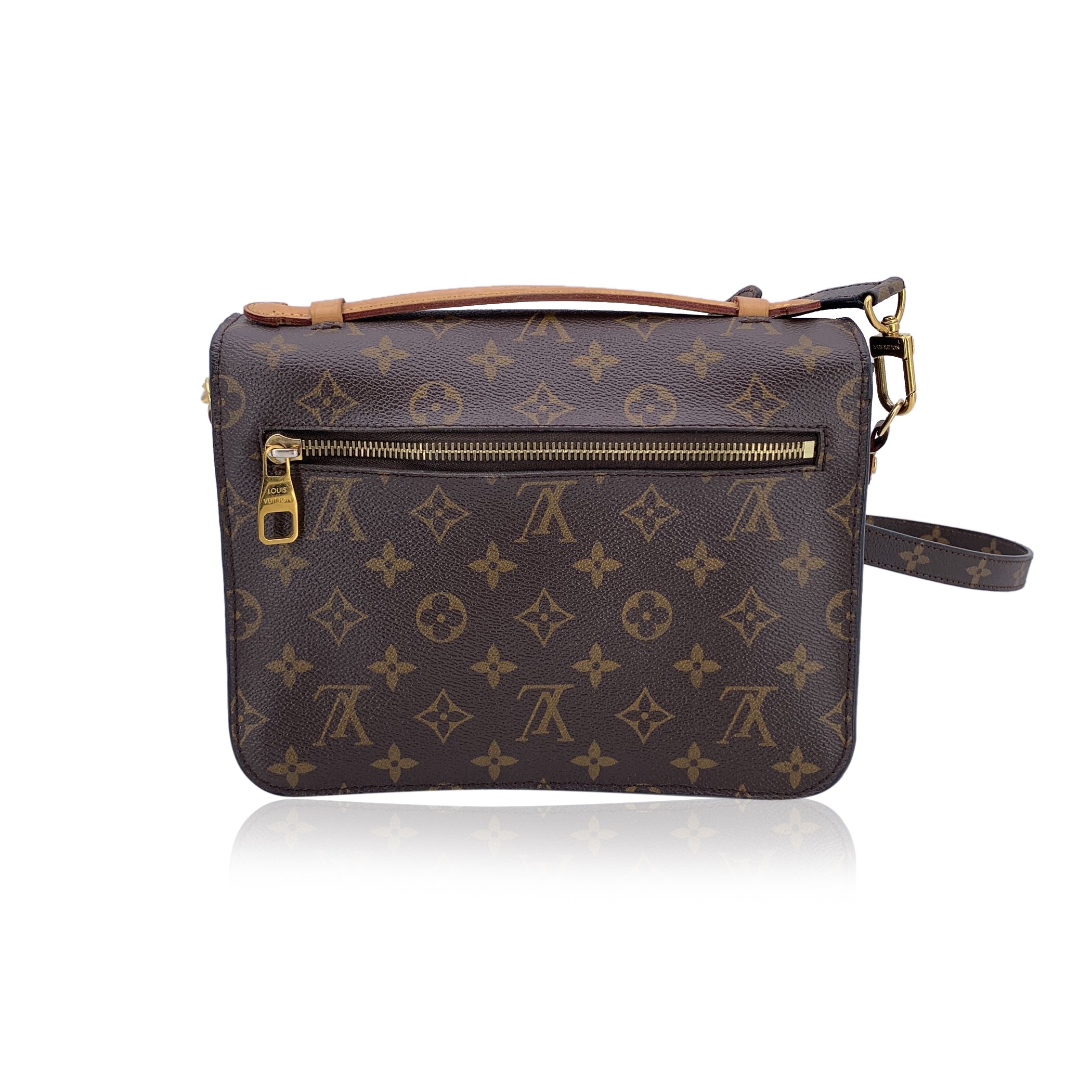 LOUIS VUITTON Crossbody Bags Metis
