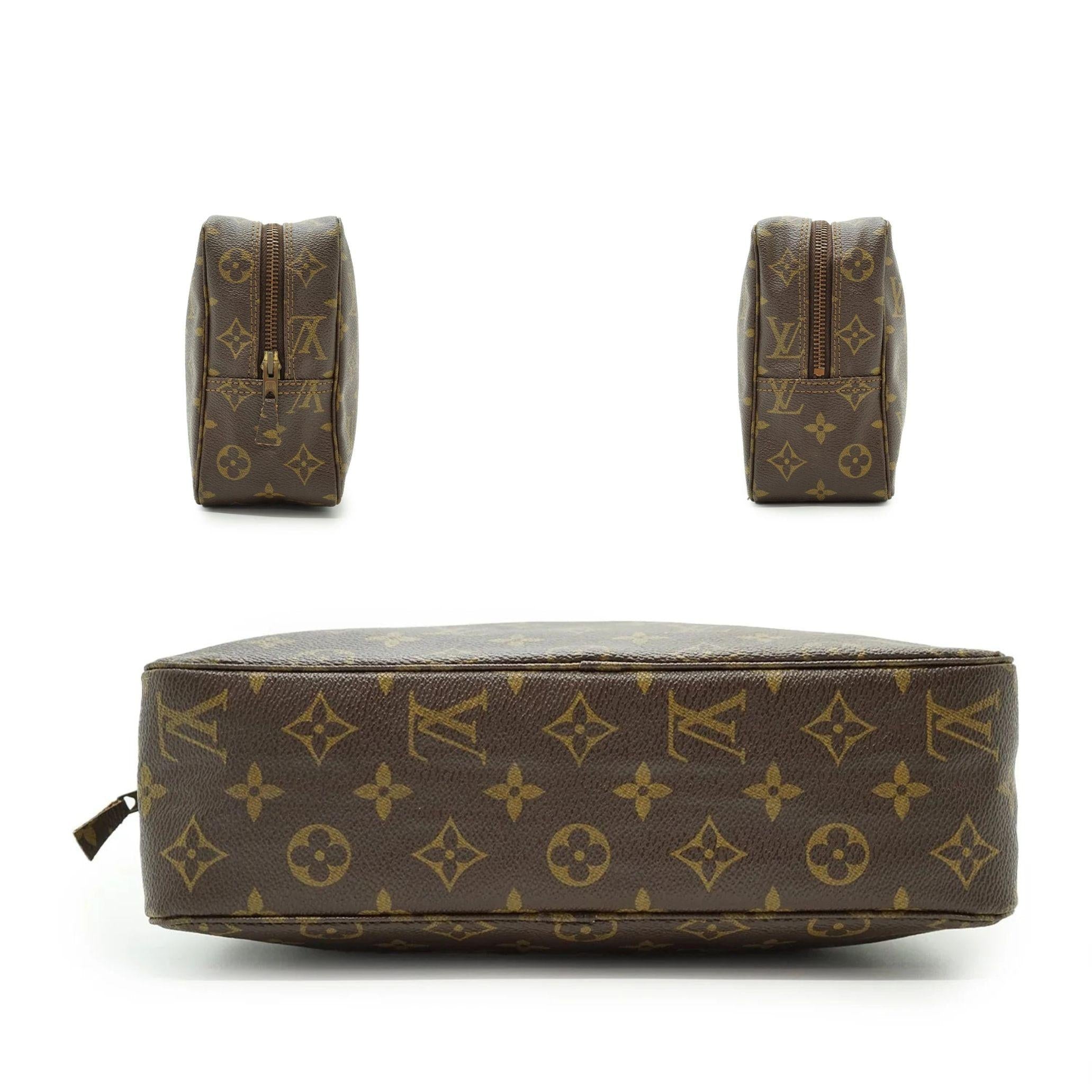 Louis Vuitton Trousse de Toilette Clutches