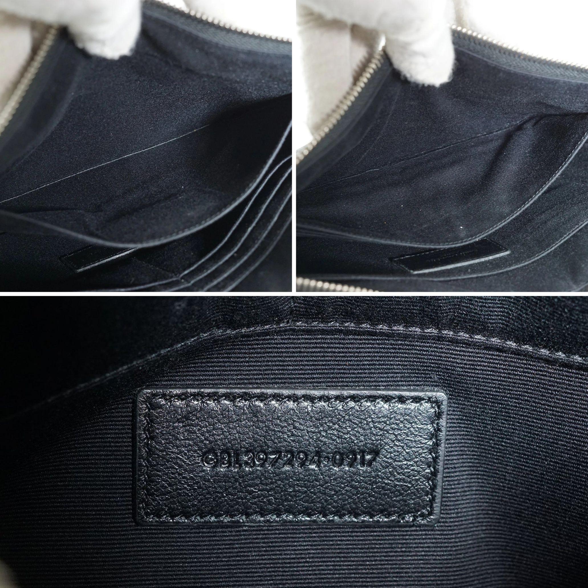 Yves Saint Laurent Grain de Poudre Clutches