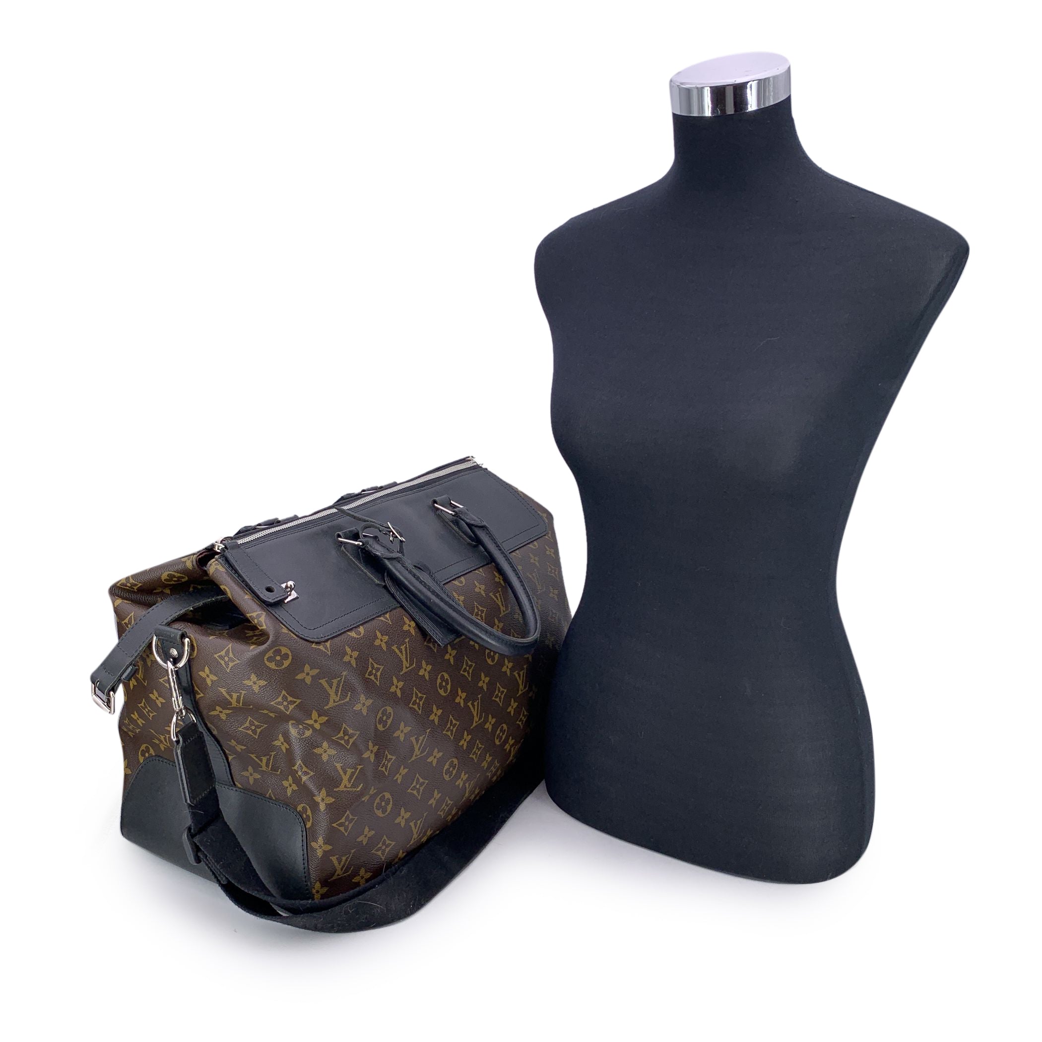 LOUIS VUITTON Luggage Neo Greenwich