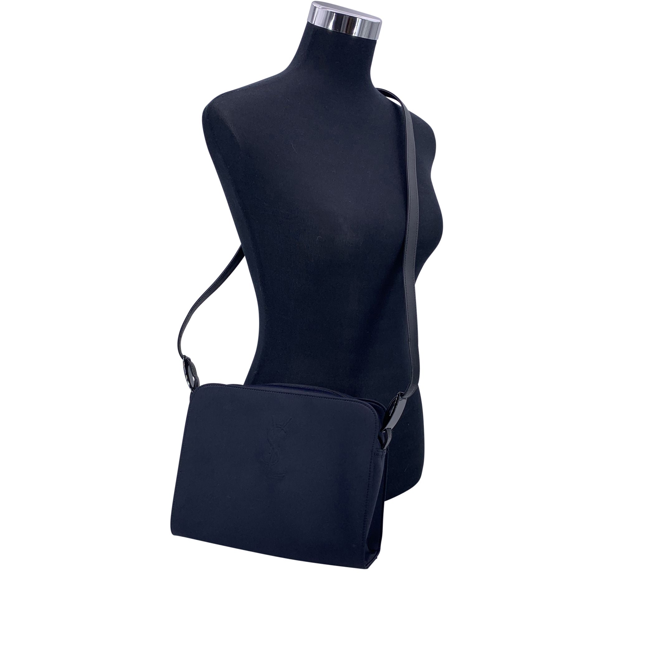 YVES SAINT LAURENT Shoulder Bags