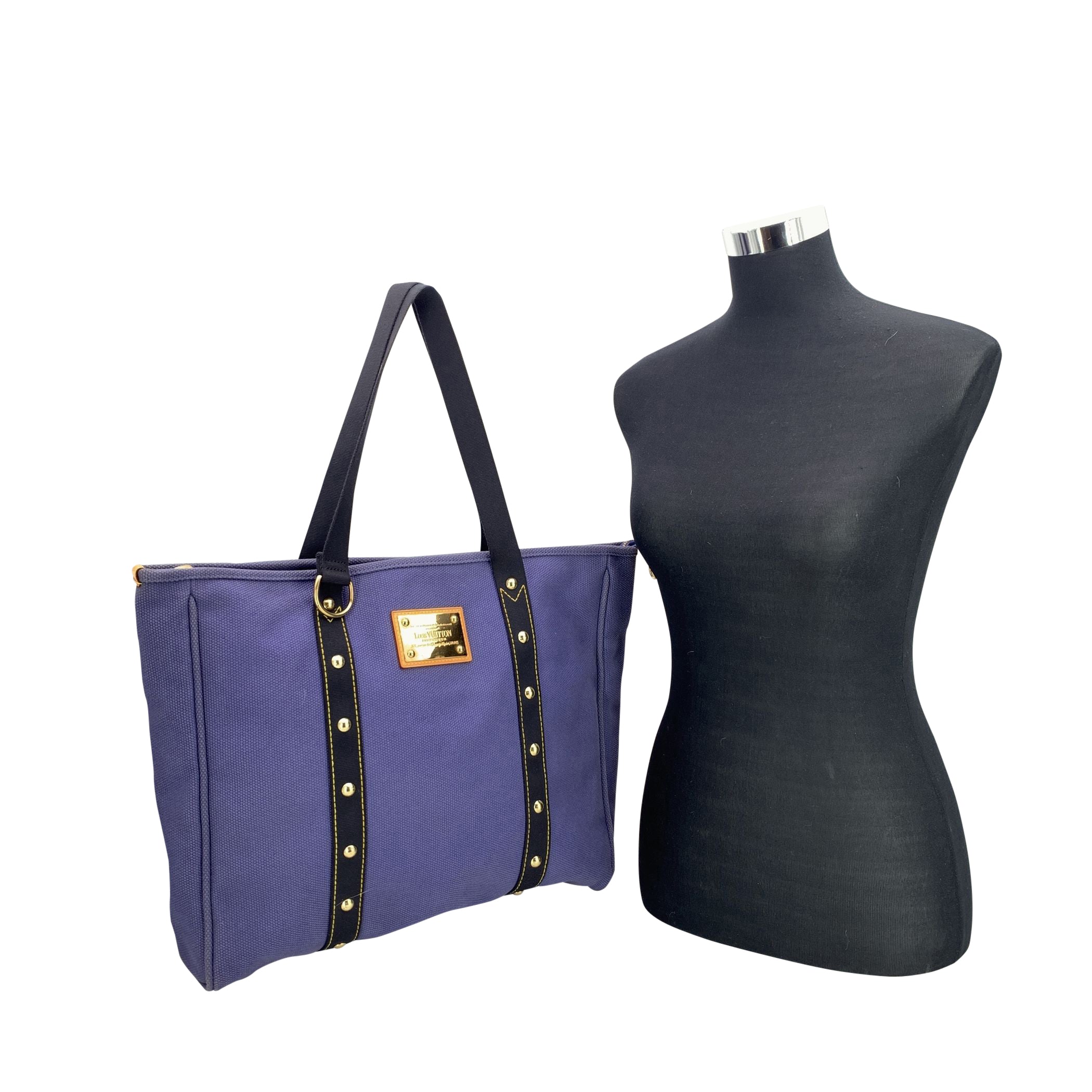 Louis Vuitton Antigua Totes