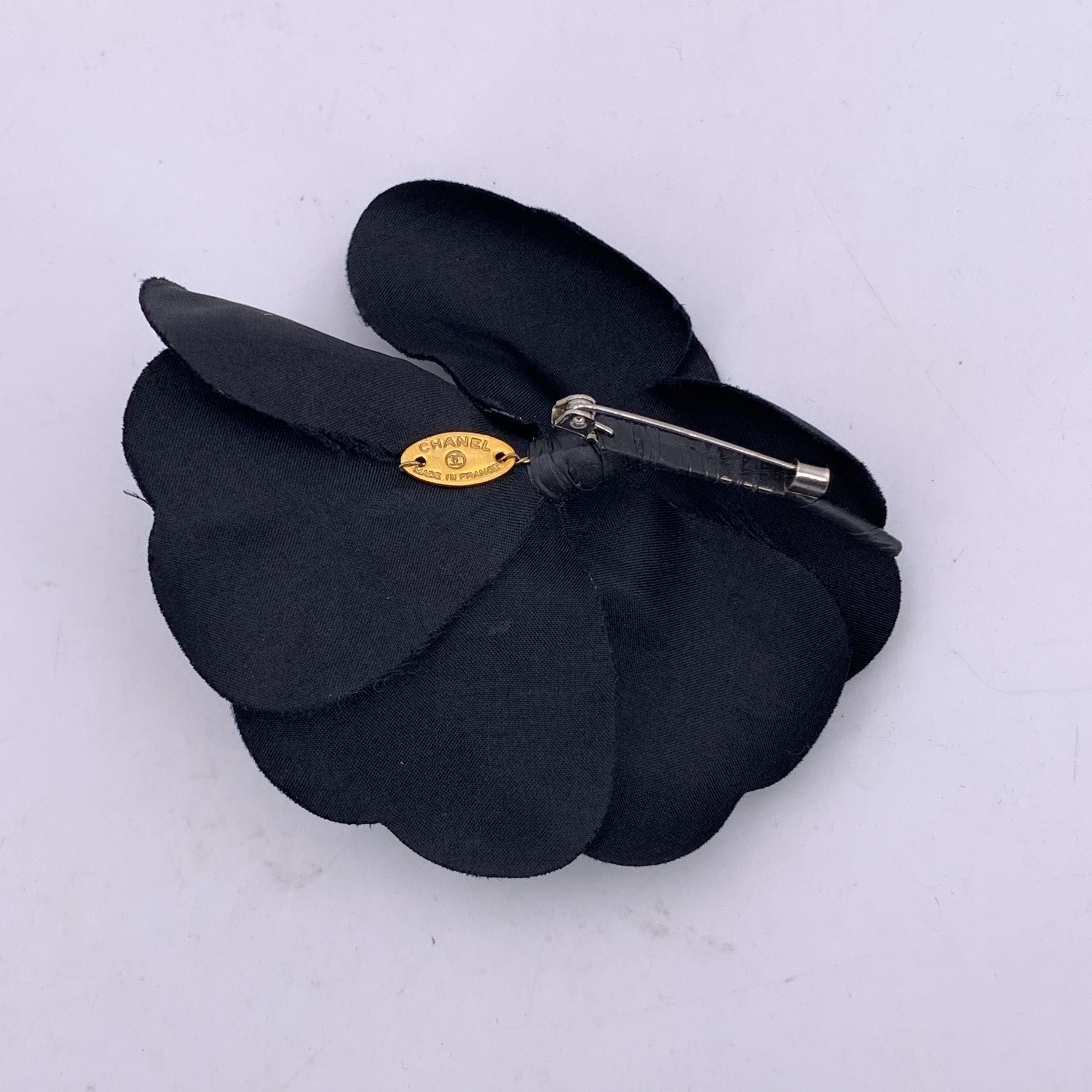 CHANEL Brooches Camelia