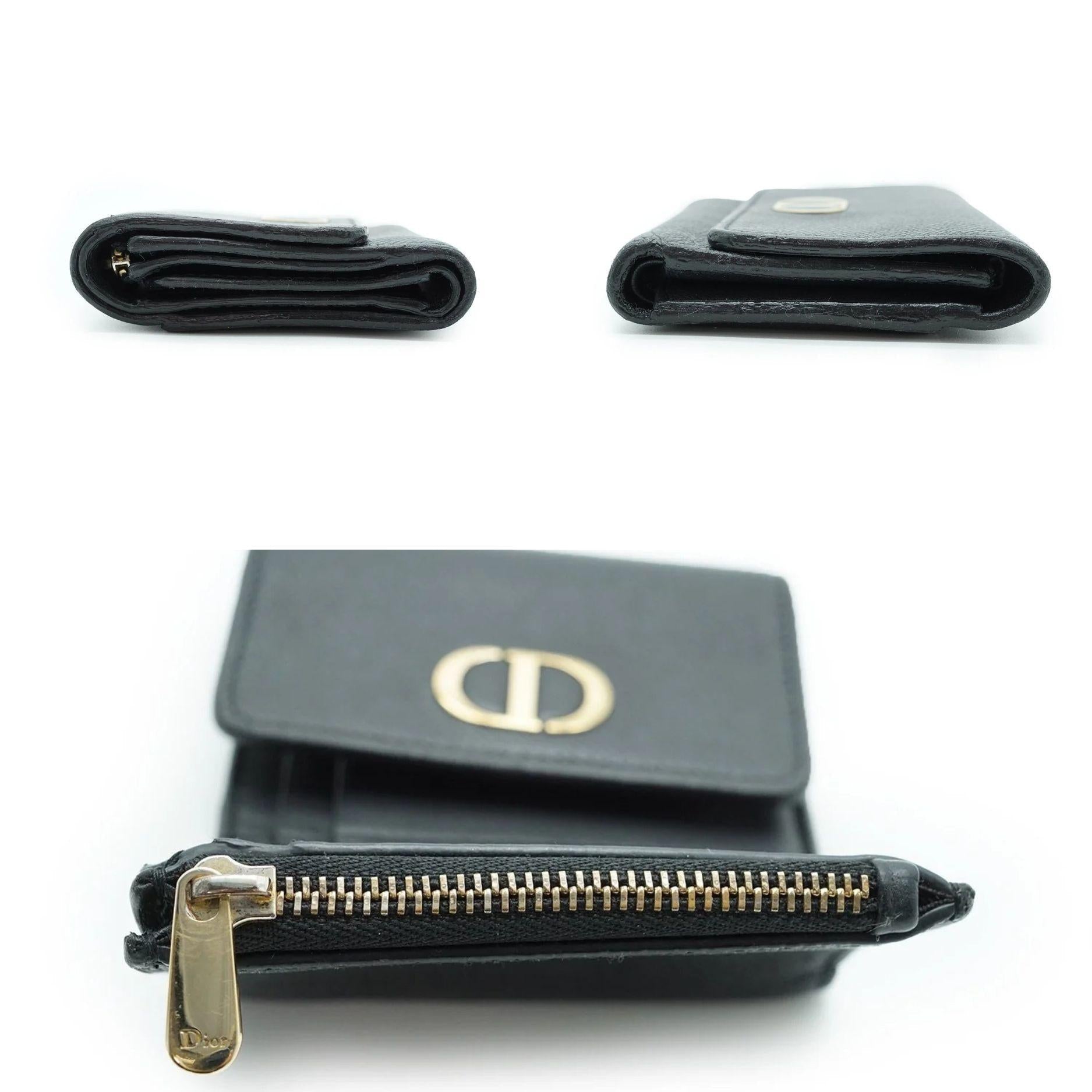 Dior 30 Montaigne Wallets
