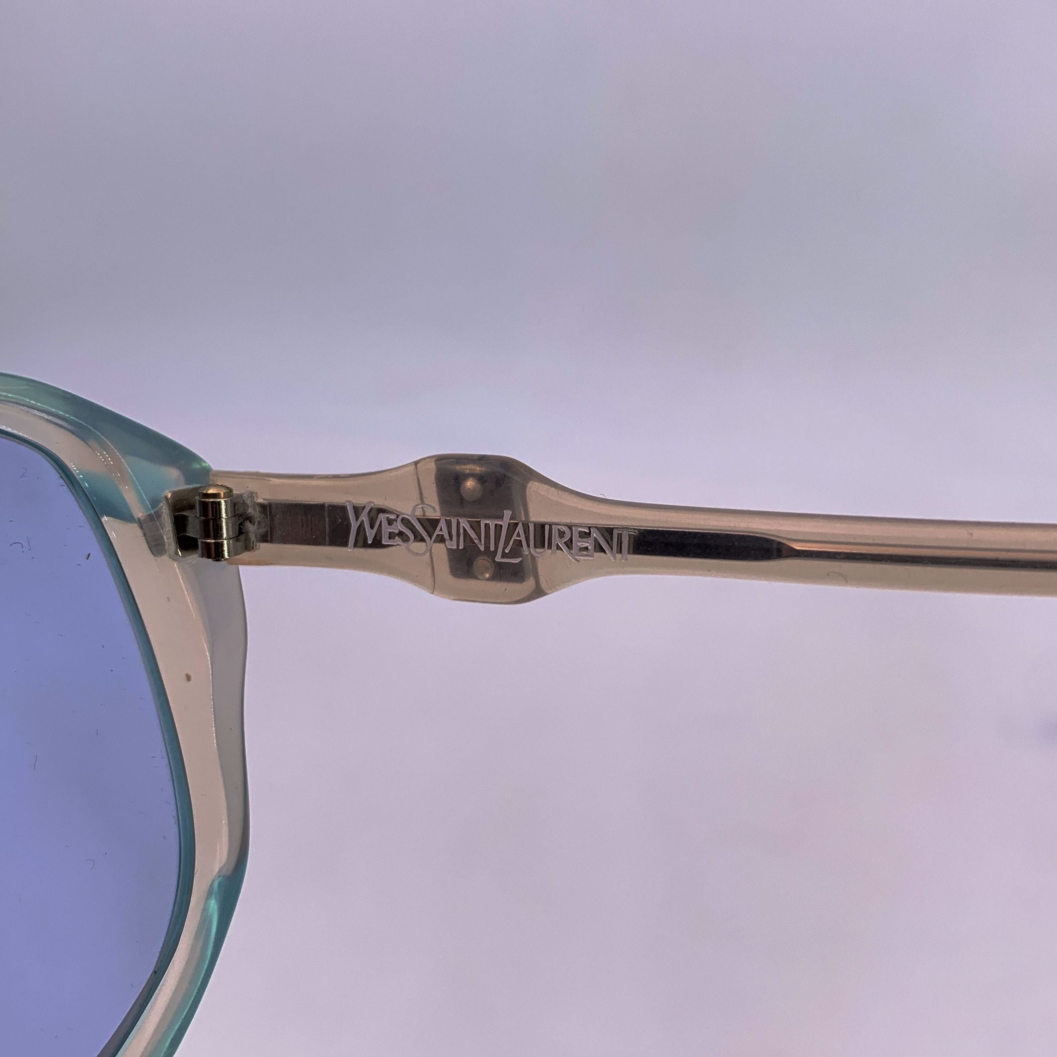 YVES SAINT LAURENT Sunglasses
