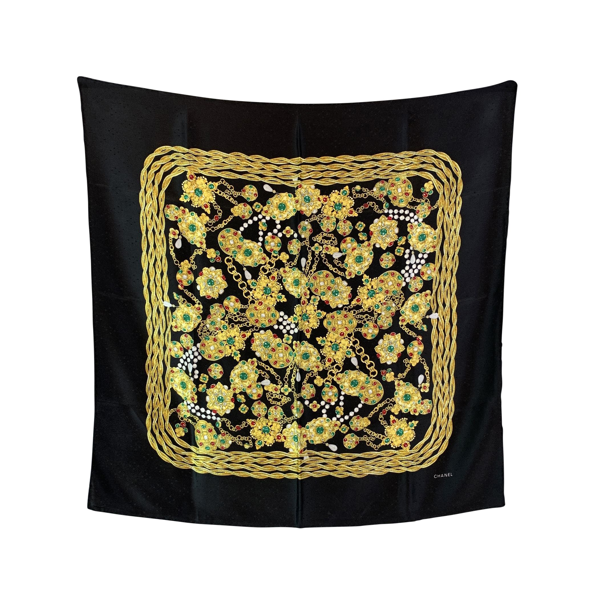 CHANEL Scarves