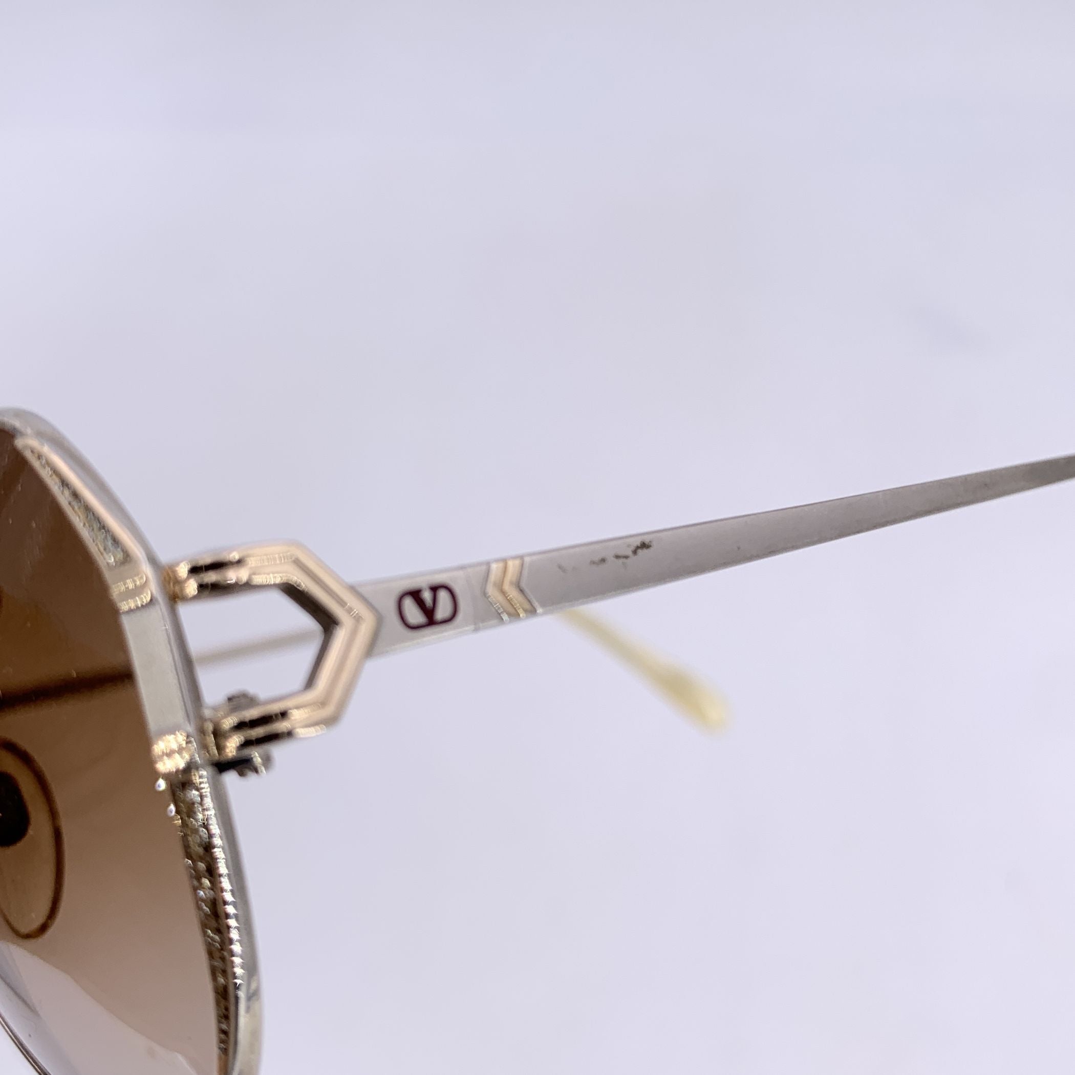 VALENTINO GARAVANI Sunglasses