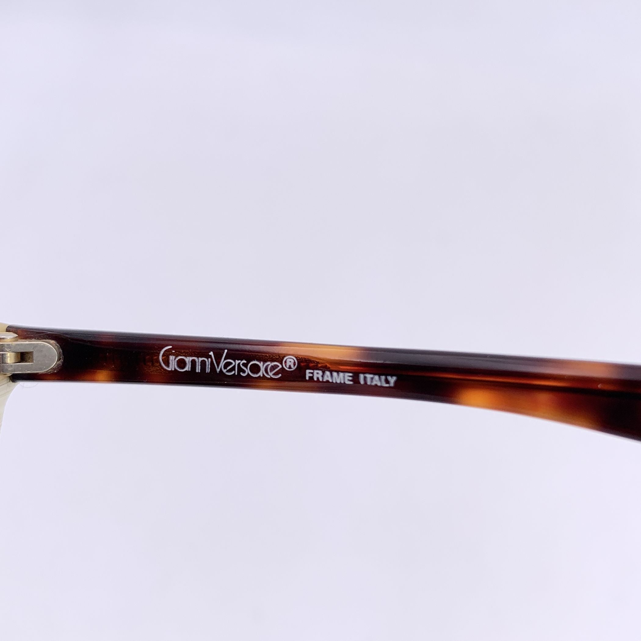 GIANNI VERSACE Sunglasses