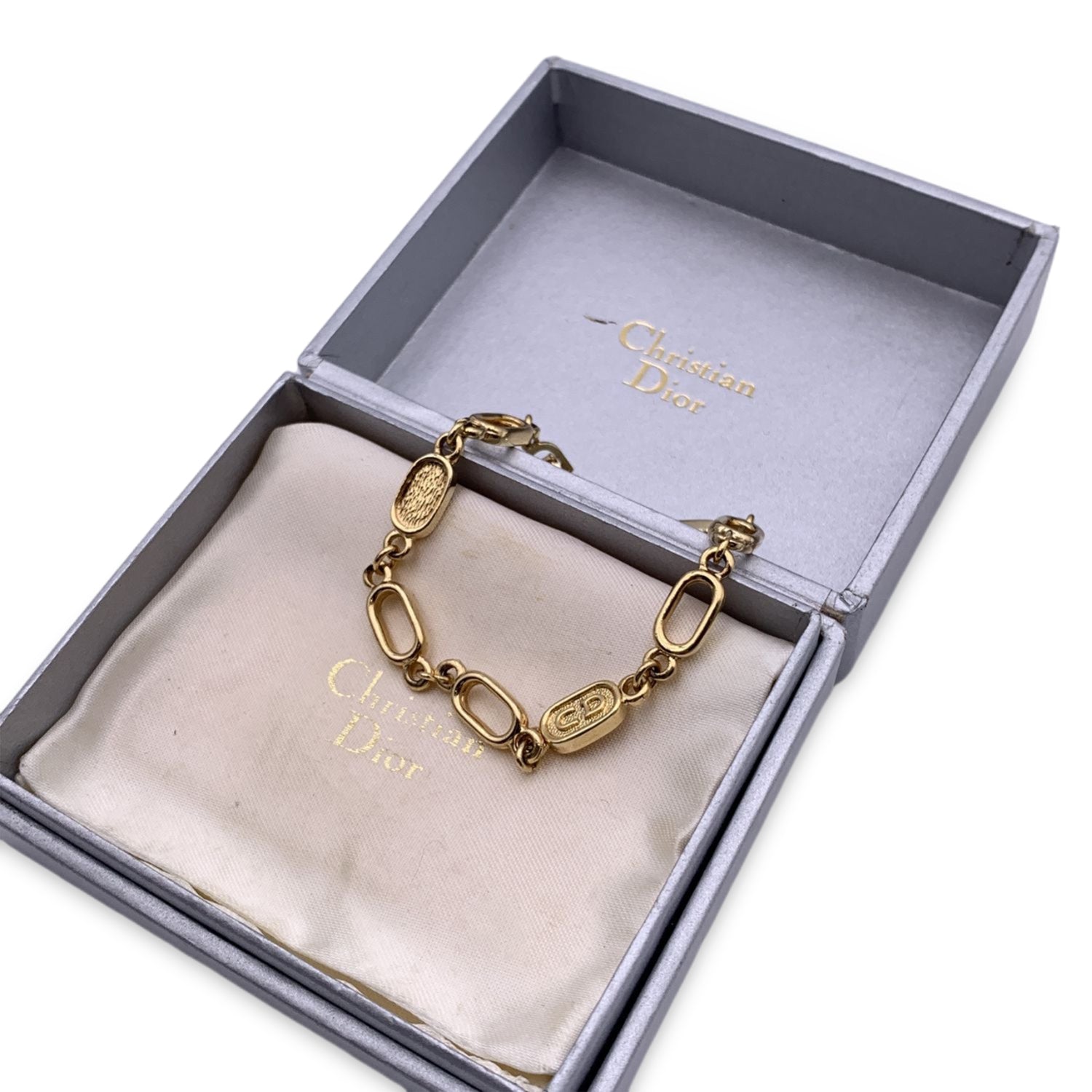 GEM DIOR Bracelet Yellow Gold | DIOR | Dior bracelets, Gems, Dior atelier