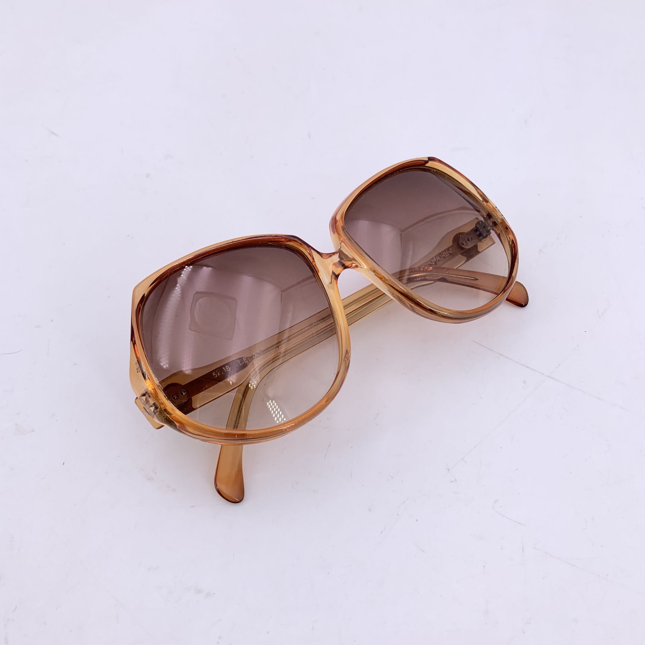 YVES SAINT LAURENT Sunglasses