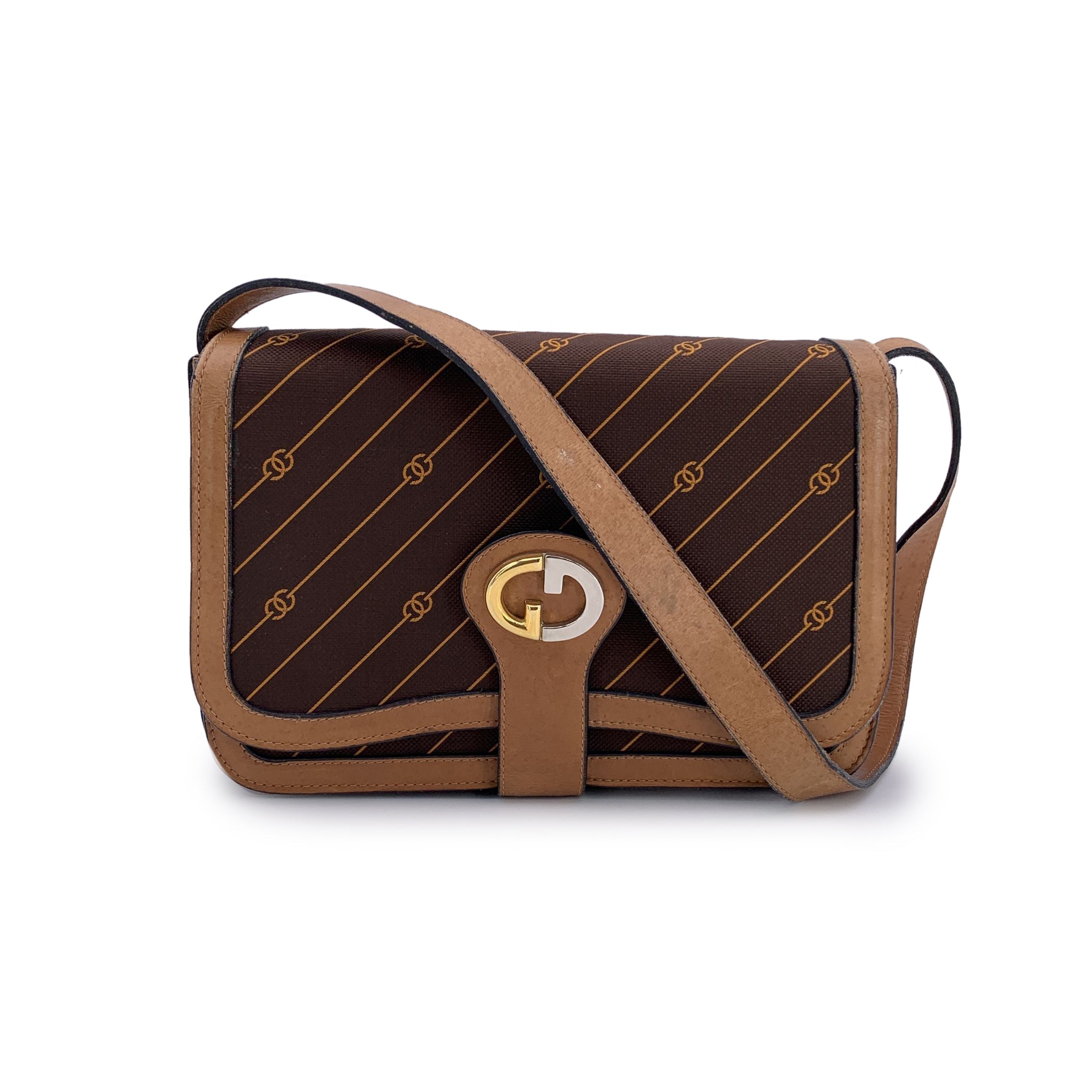 GUCCI Shoulder Bags