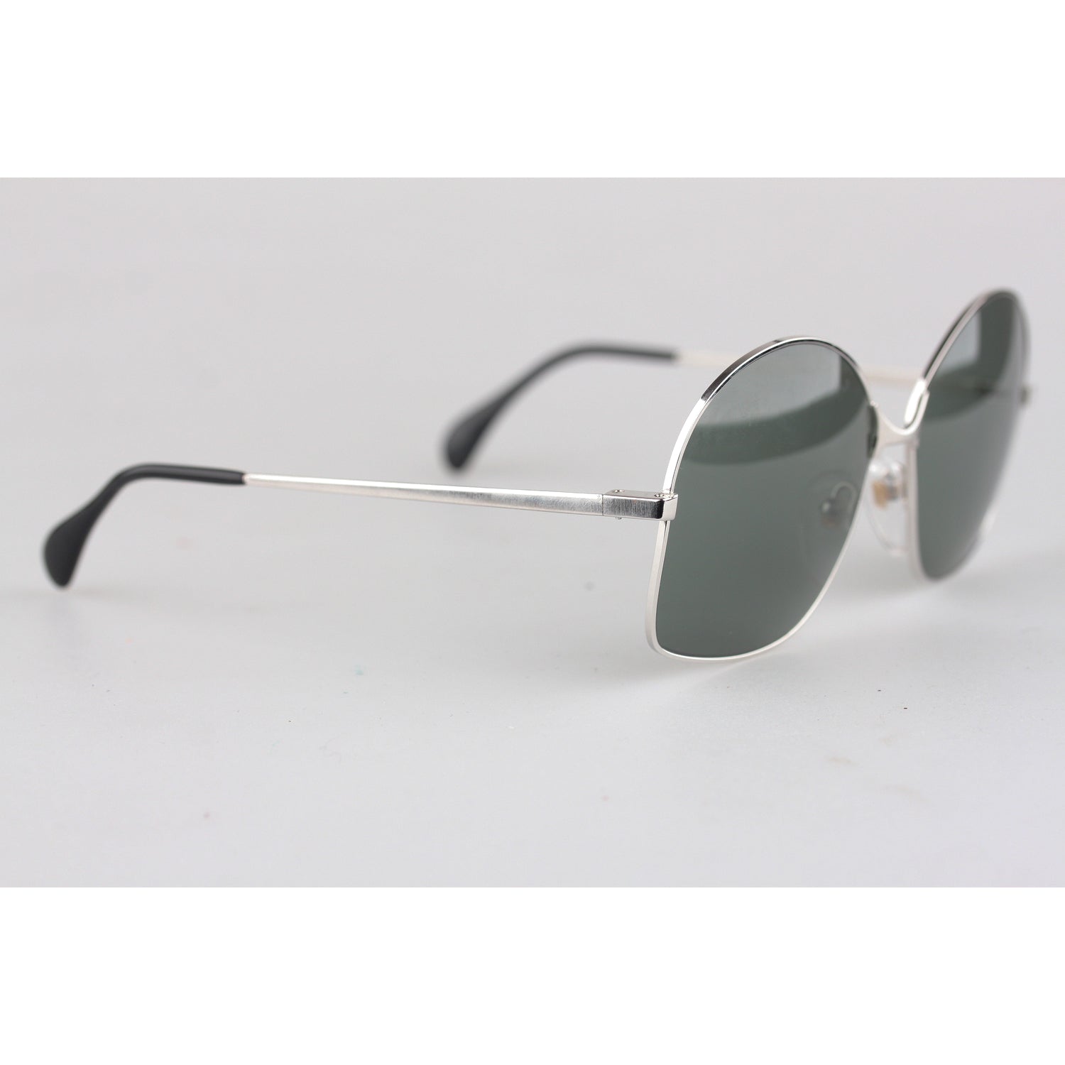 NON SIGNE / UNSIGNED Sunglasses