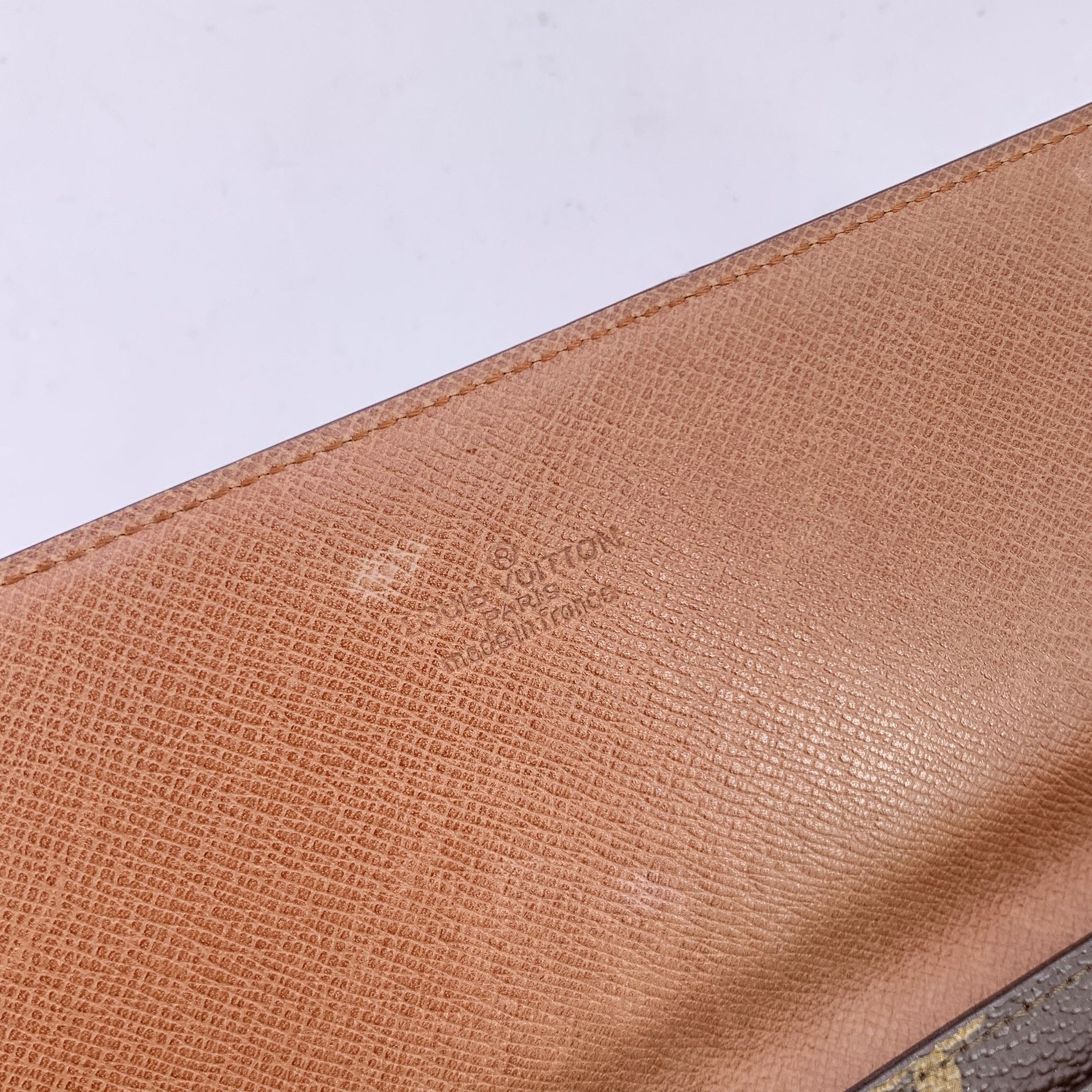LOUIS VUITTON Wallets