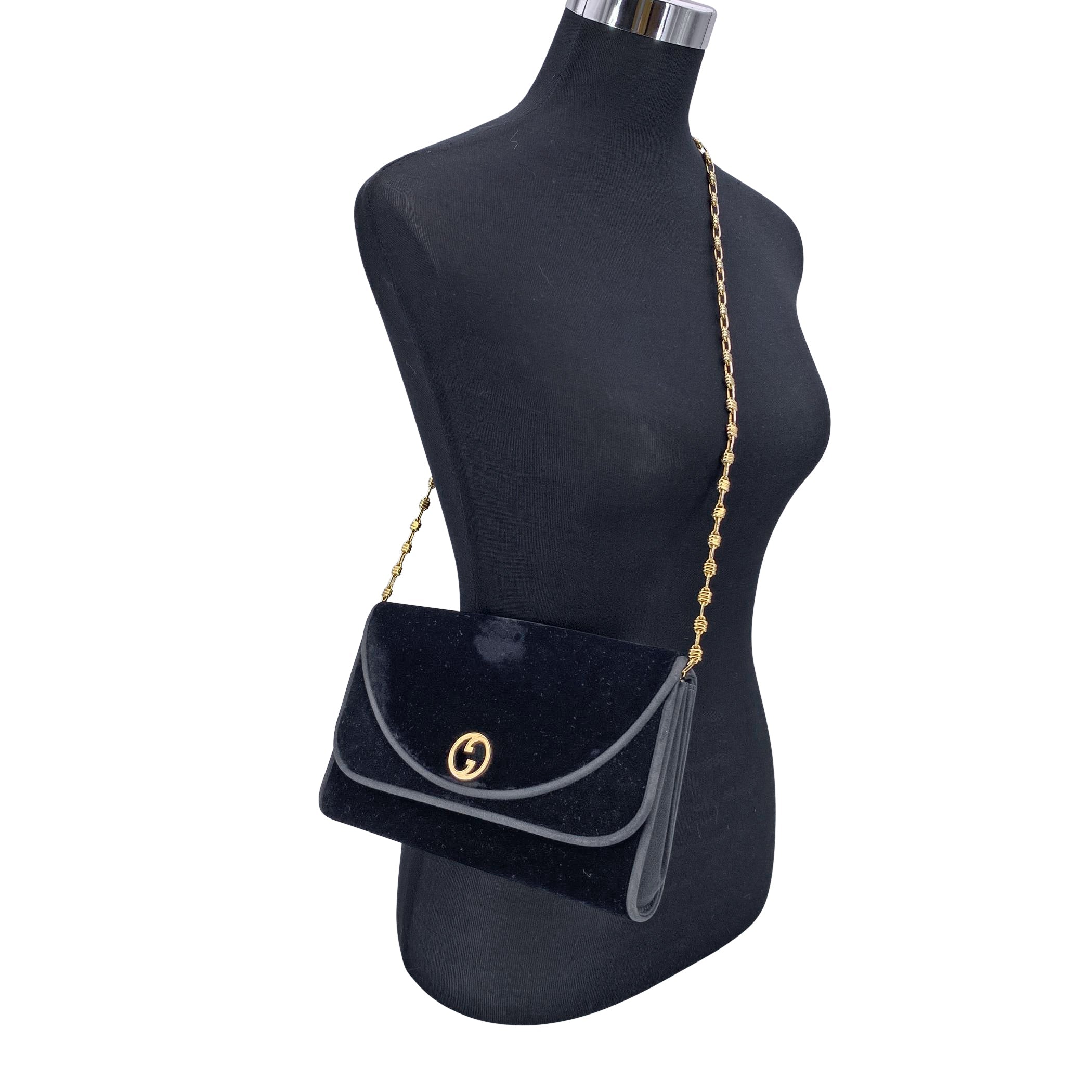 GUCCI Shoulder Bags