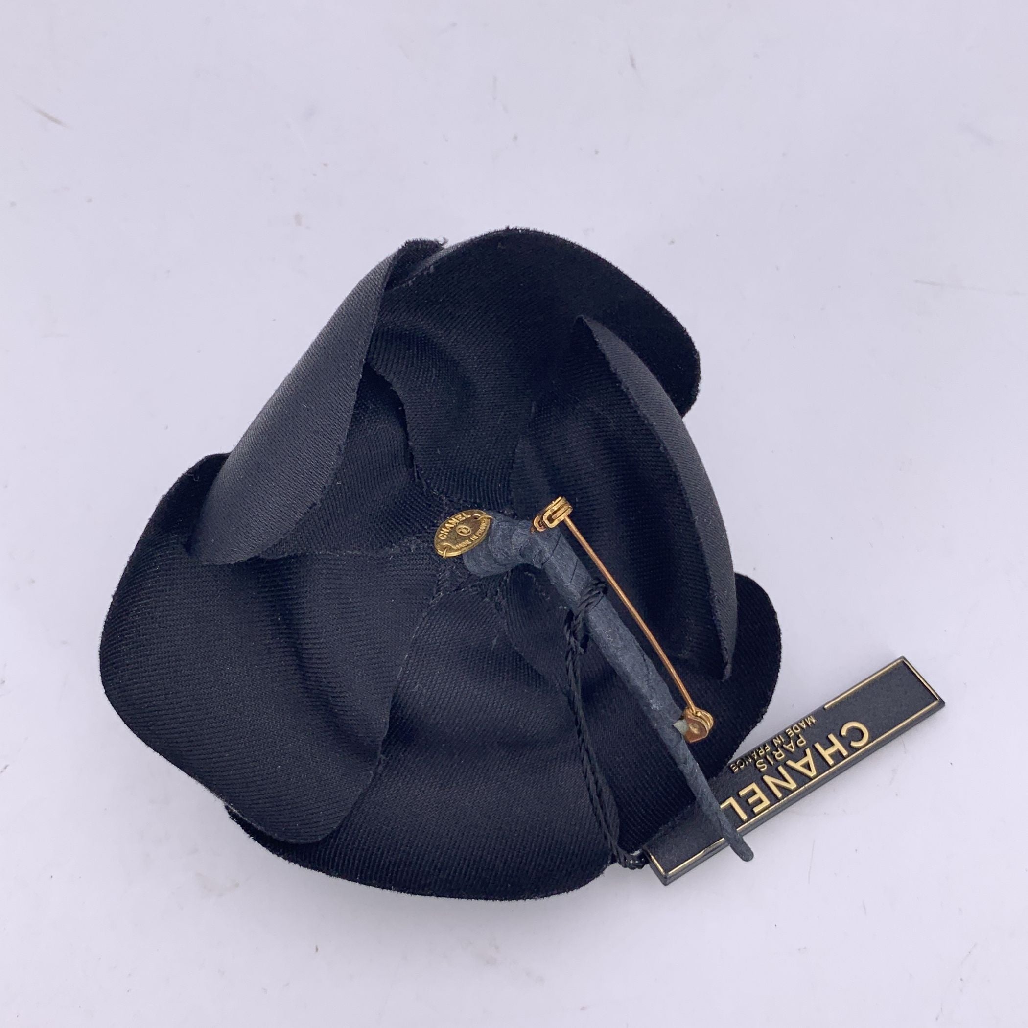 CHANEL Brooches Camelia