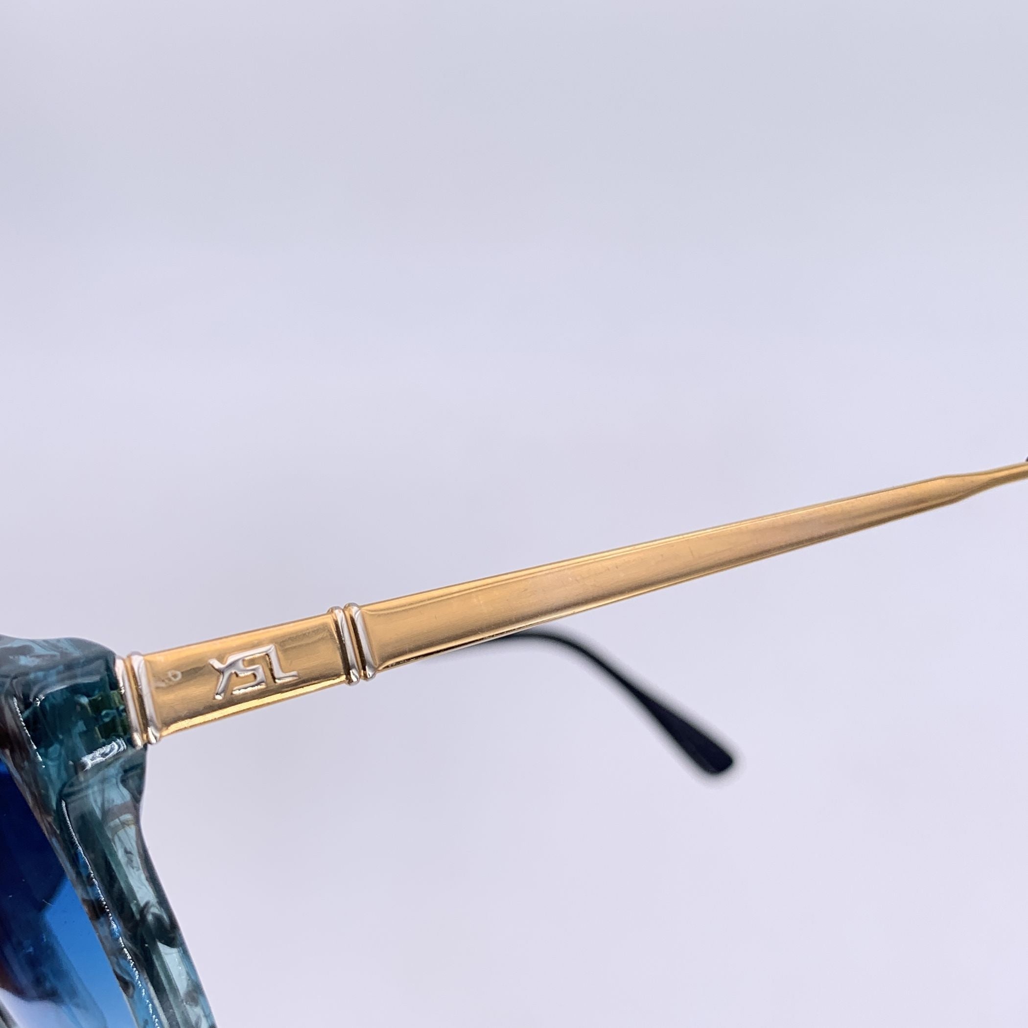 YVES SAINT LAURENT Sunglasses