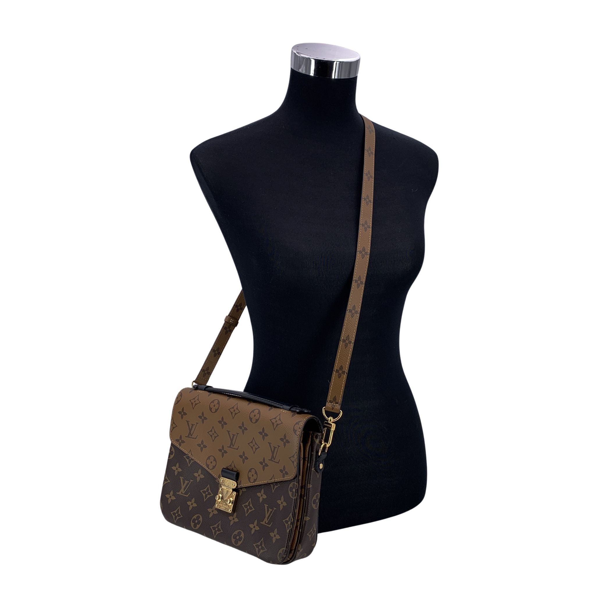 LOUIS VUITTON Crossbody Bags Metis