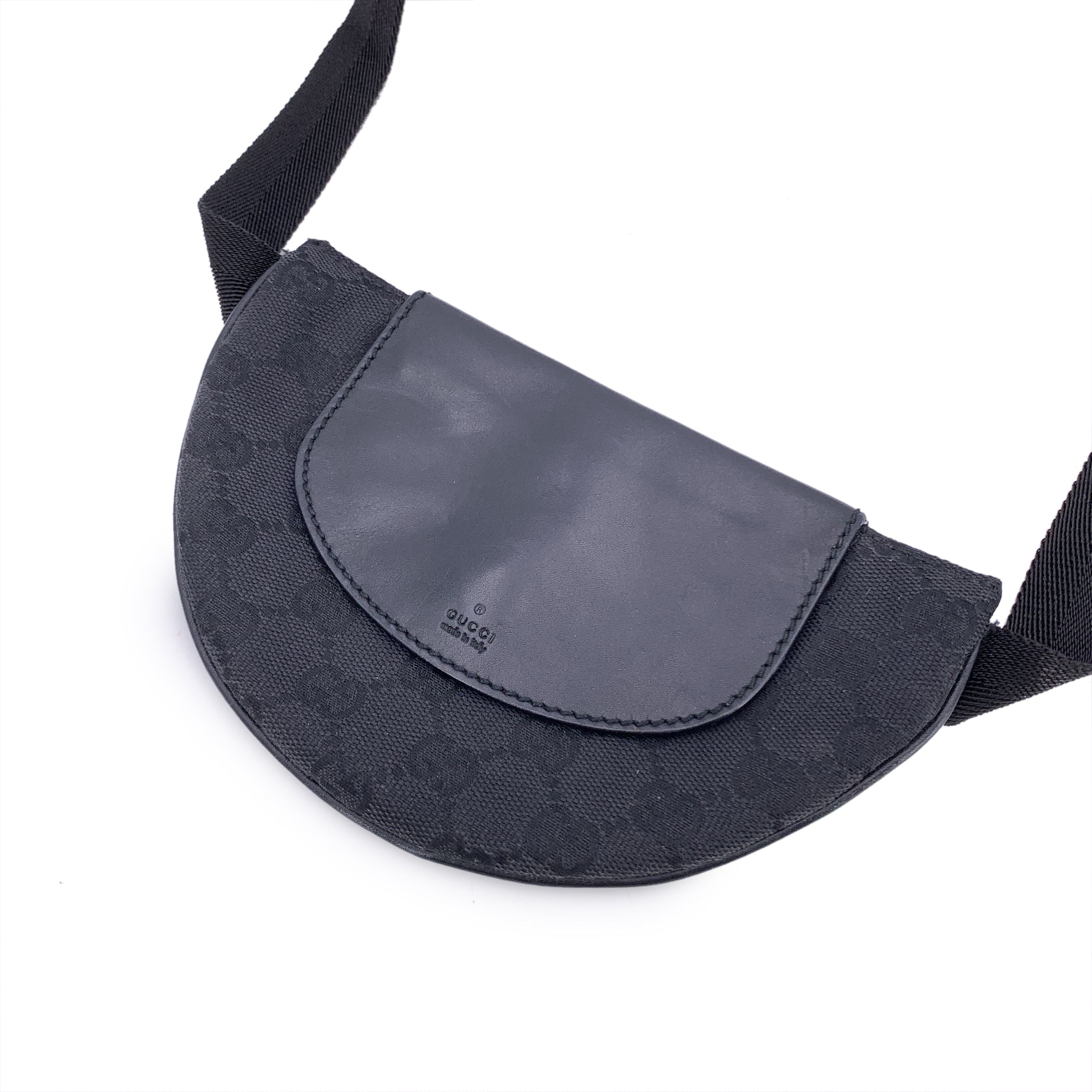 GUCCI Shoulder Bags