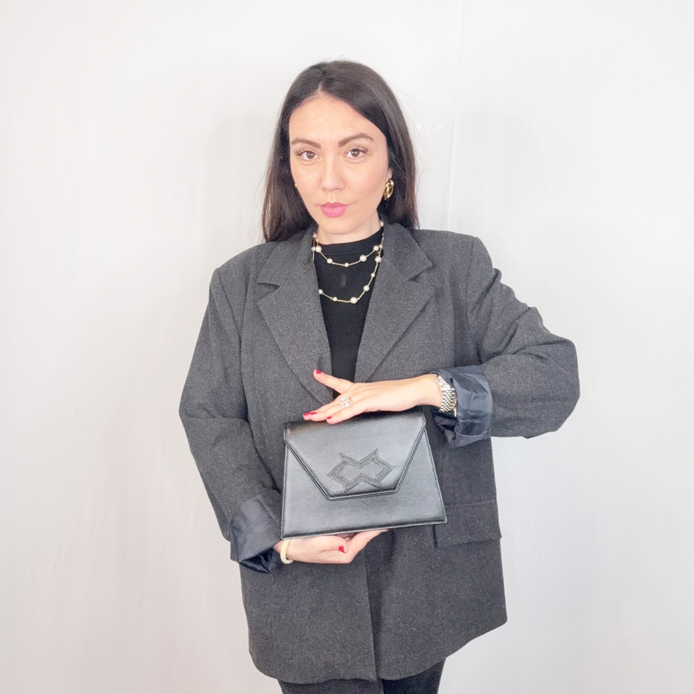 Yves Saint Laurent Borsa a Trapezio Vintage in Pelle Nera