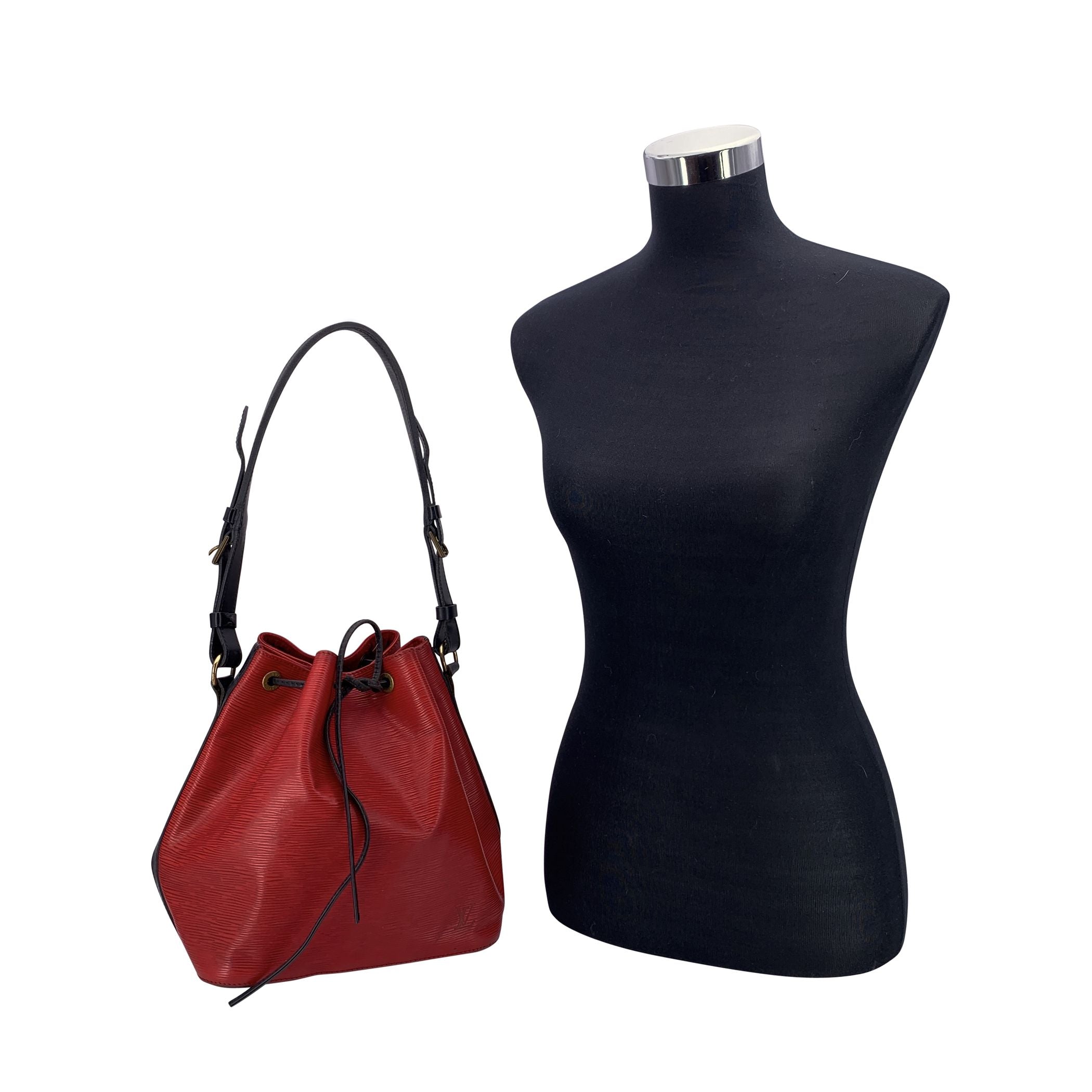 Shoulder Bags Noe Louis Vuitton