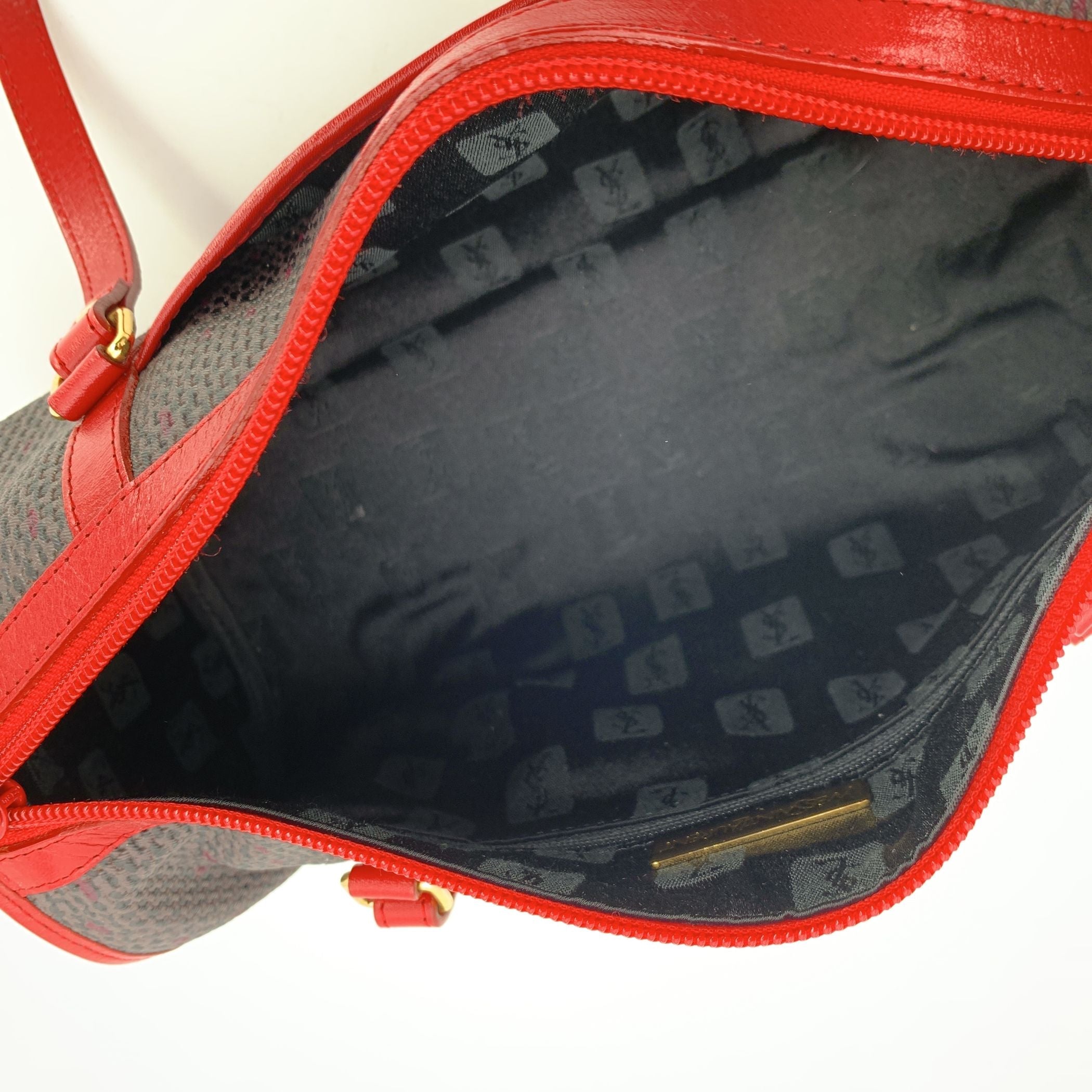 YVES SAINT LAURENT Handbags