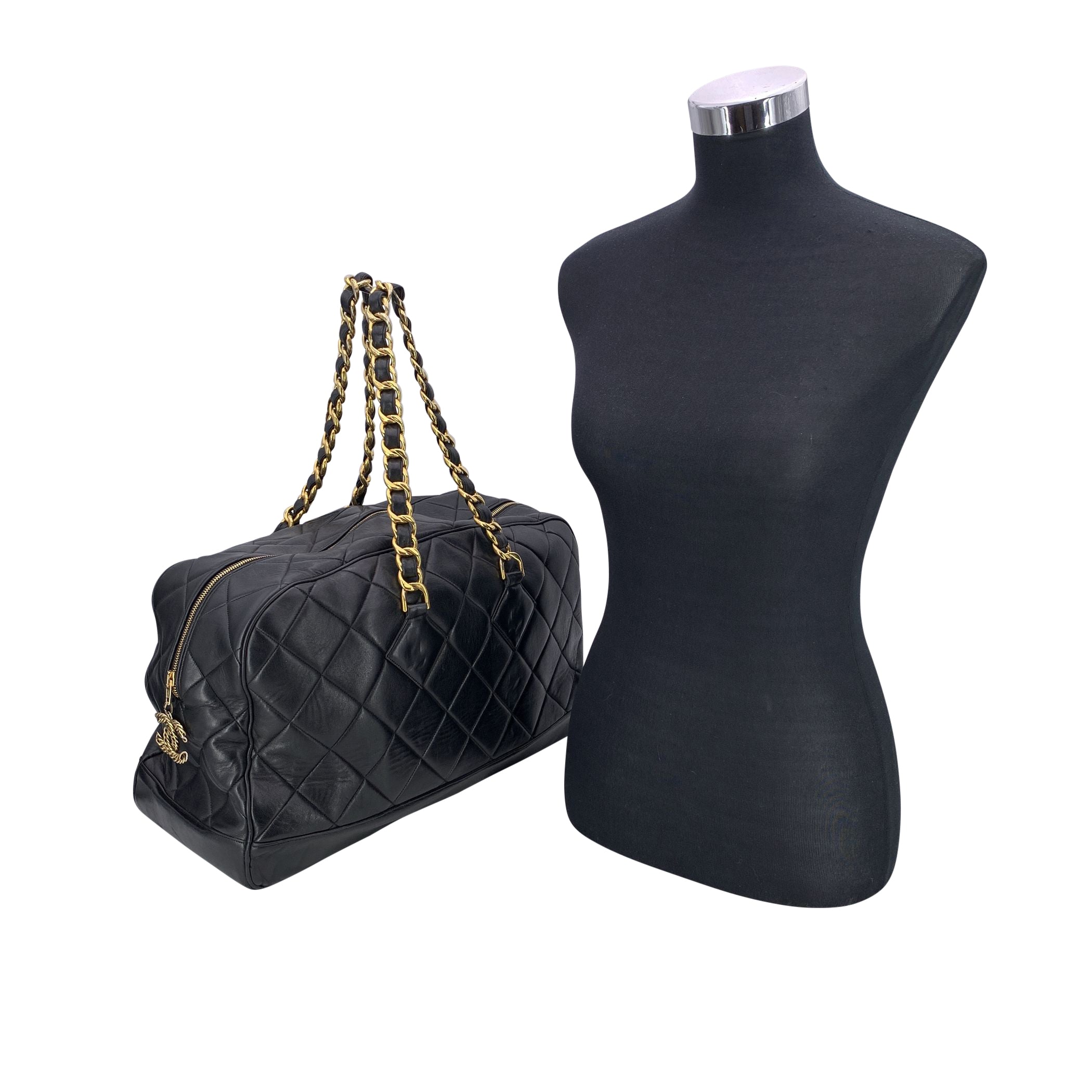 CHANEL Luggage Timeless/Classique