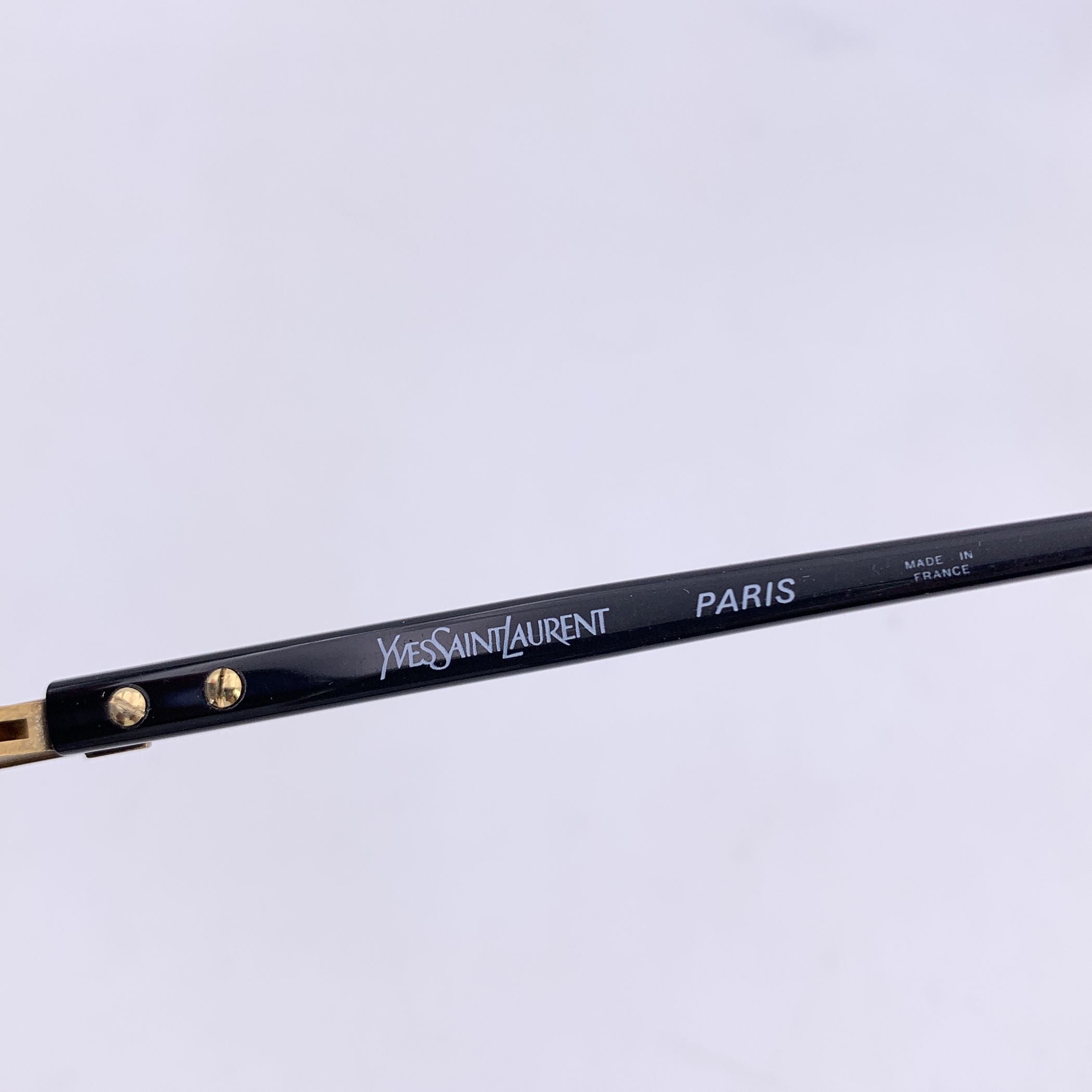 YVES SAINT LAURENT Sunglasses