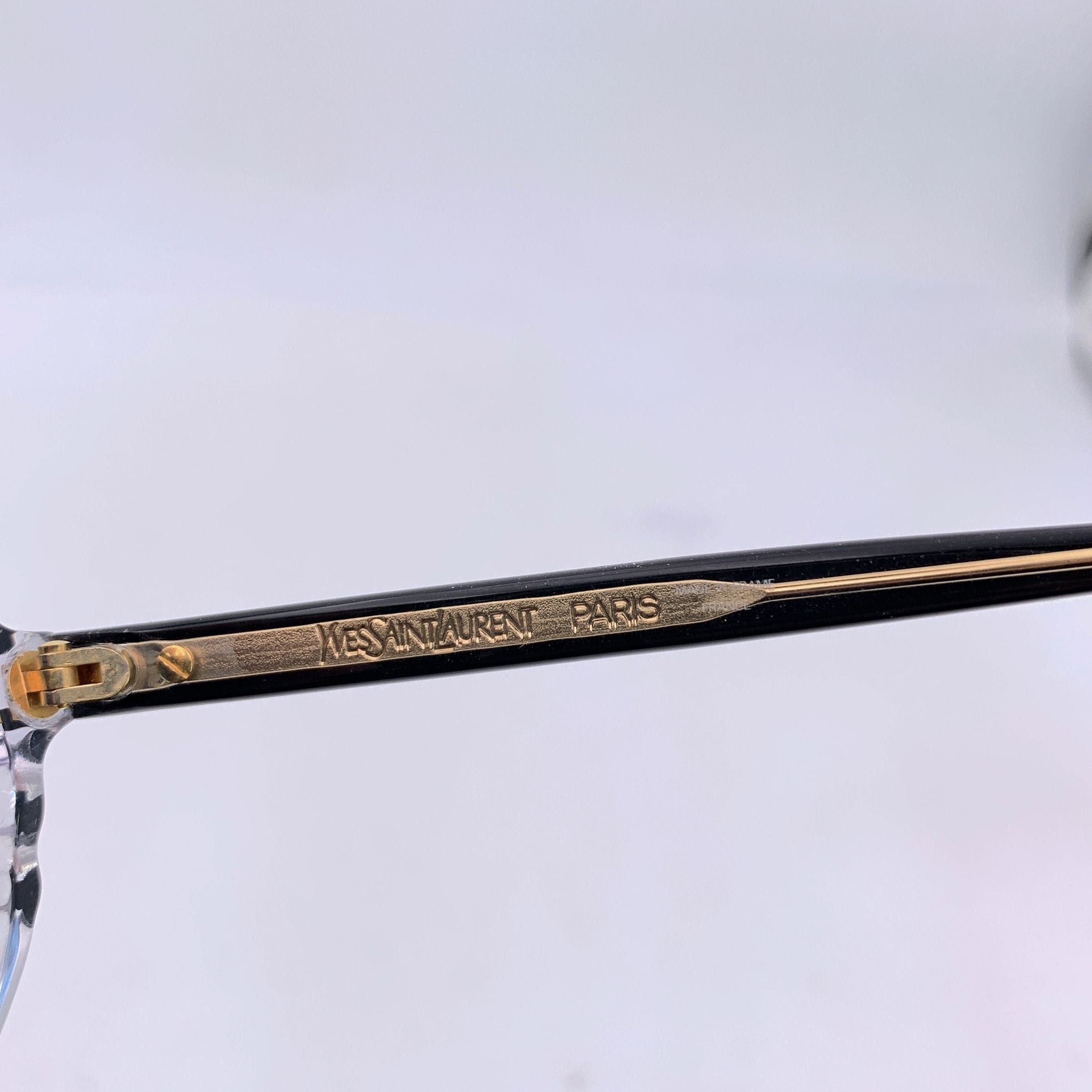 YVES SAINT LAURENT Sunglasses