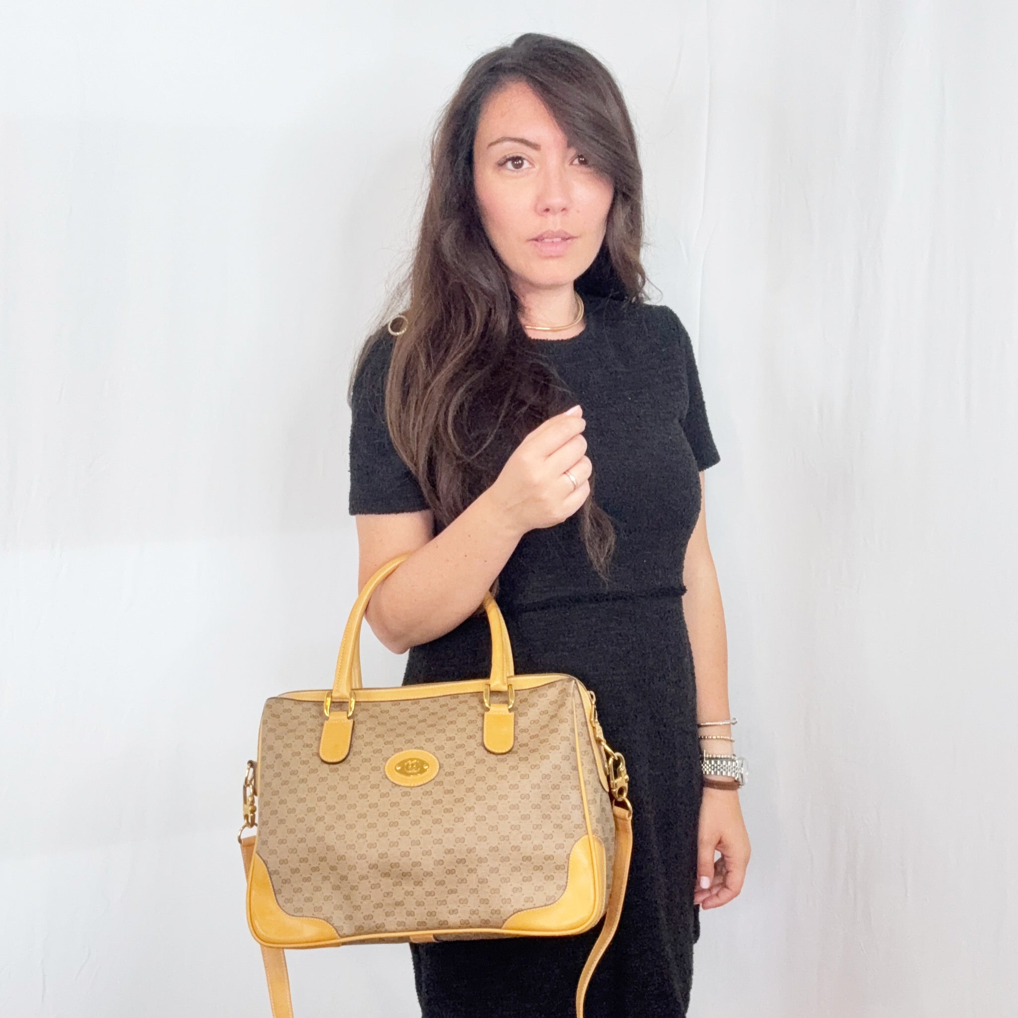 Borsa a tracolla Gucci Vintage Beige Monogram Canvas con tracolla