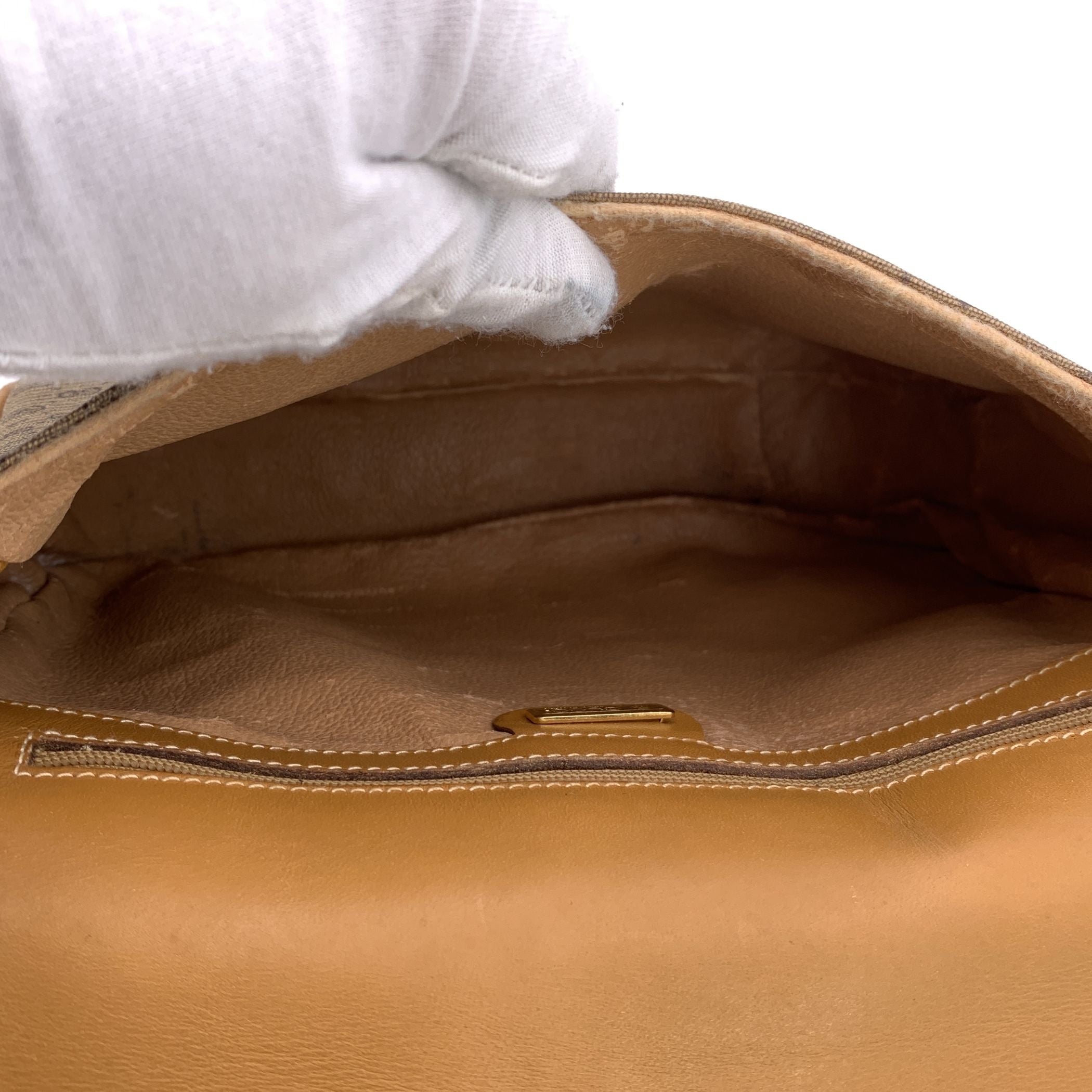 Gucci Micro GG Crossbody Bags
