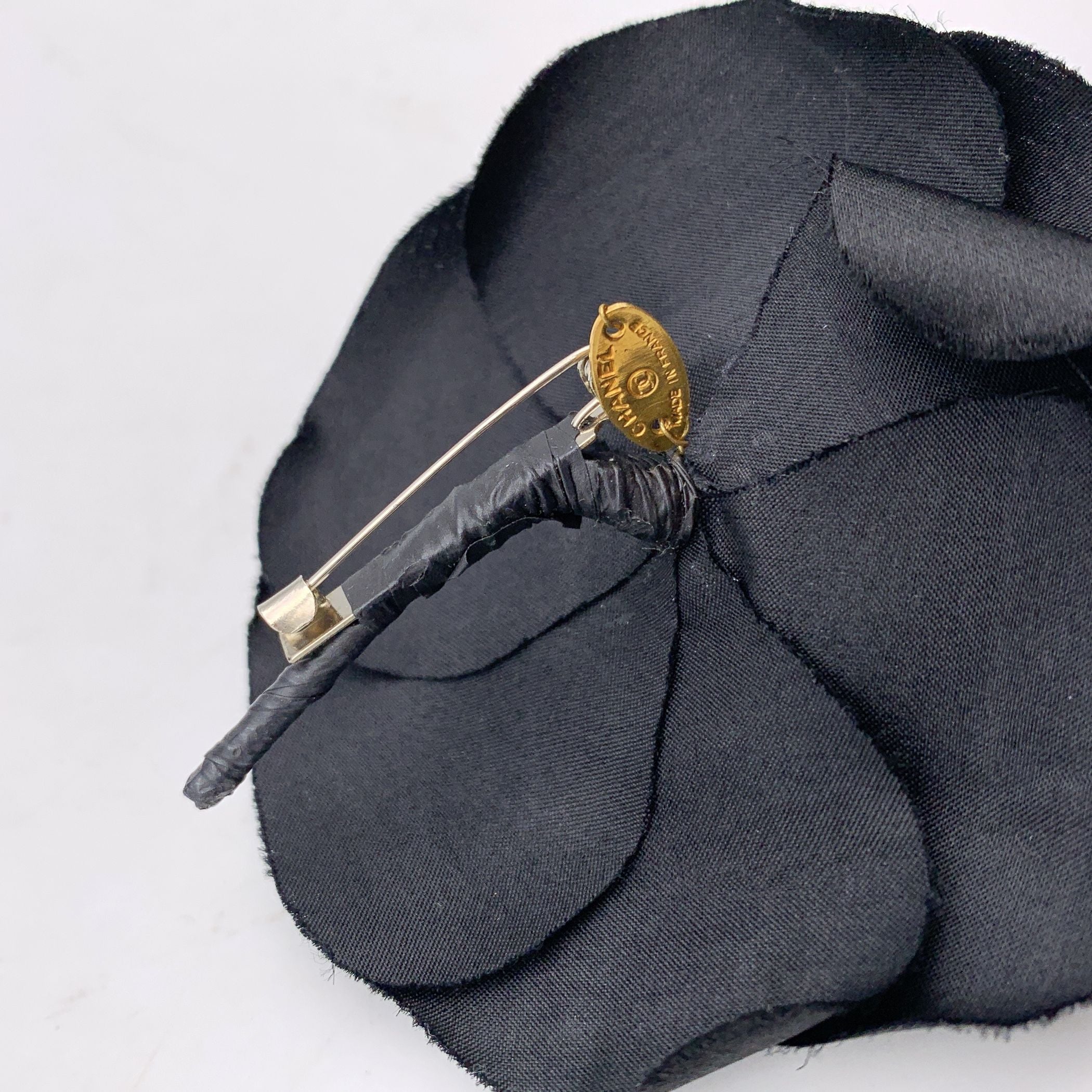 Brooches Camelia Chanel