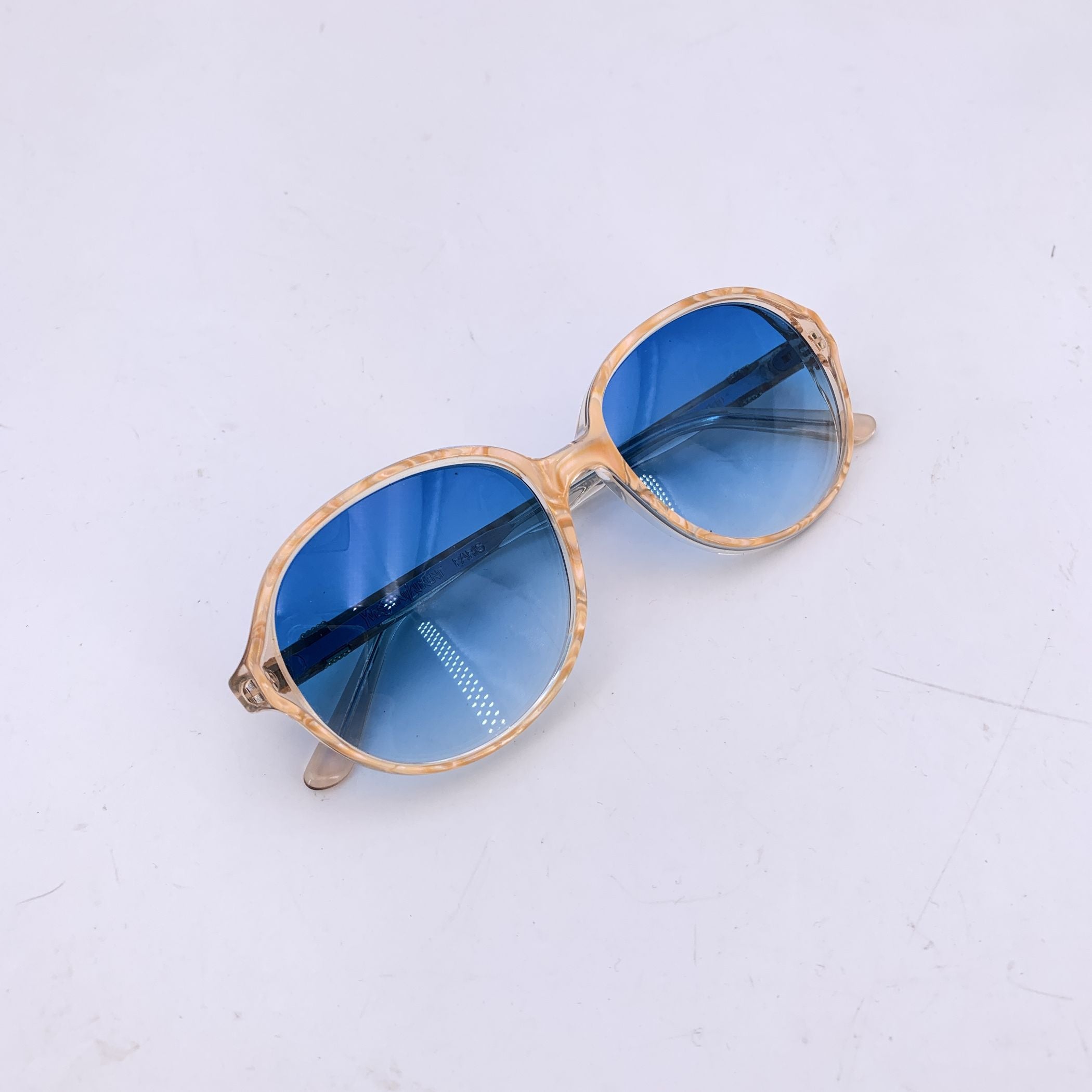 YVES SAINT LAURENT Sunglasses