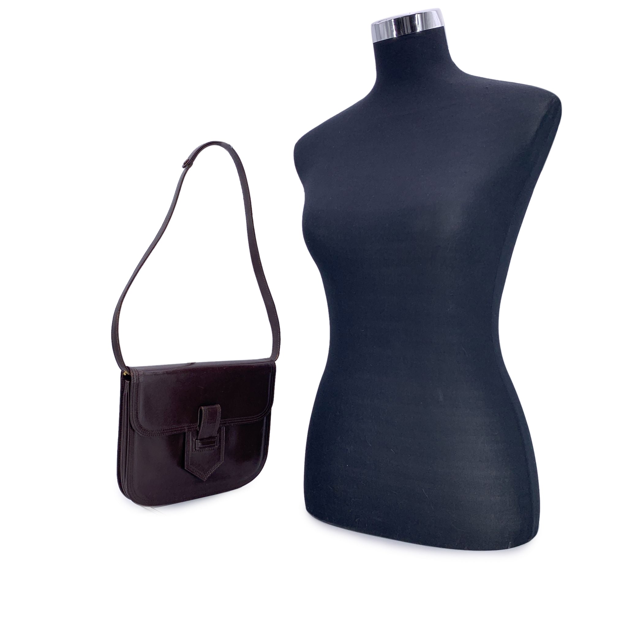 YVES SAINT LAURENT Shoulder Bags