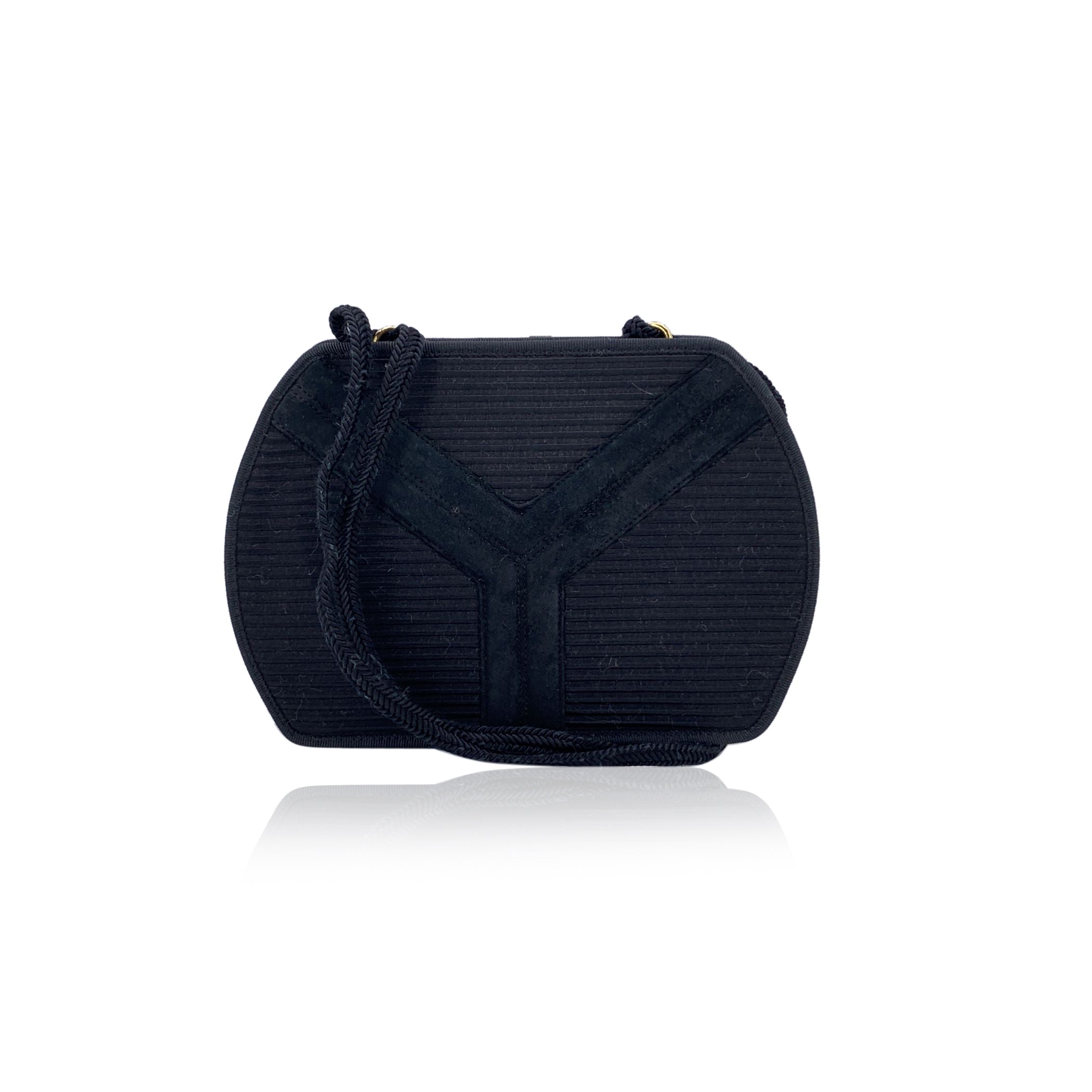 YVES SAINT LAURENT Shoulder Bags