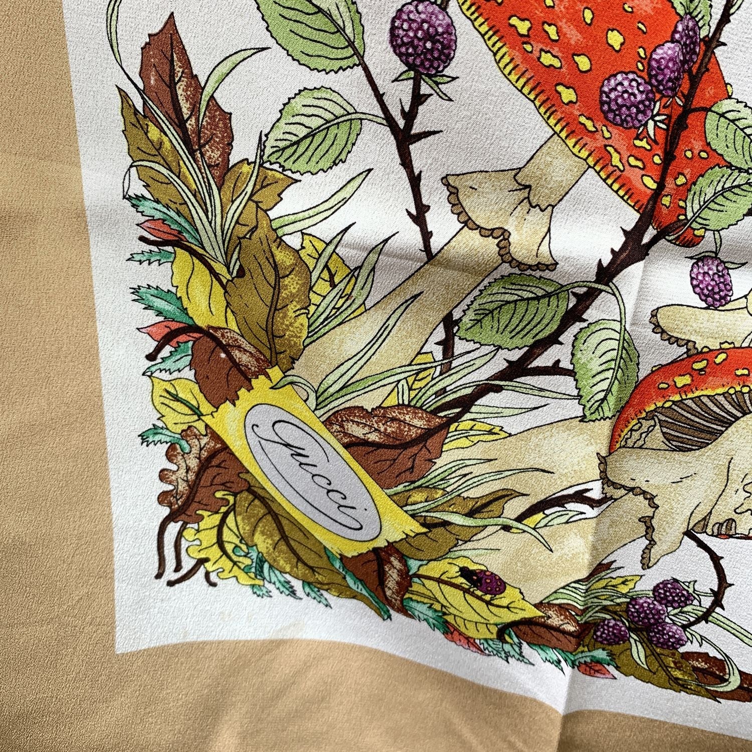 GUCCI Scarves Funghi (Mushrooms)
