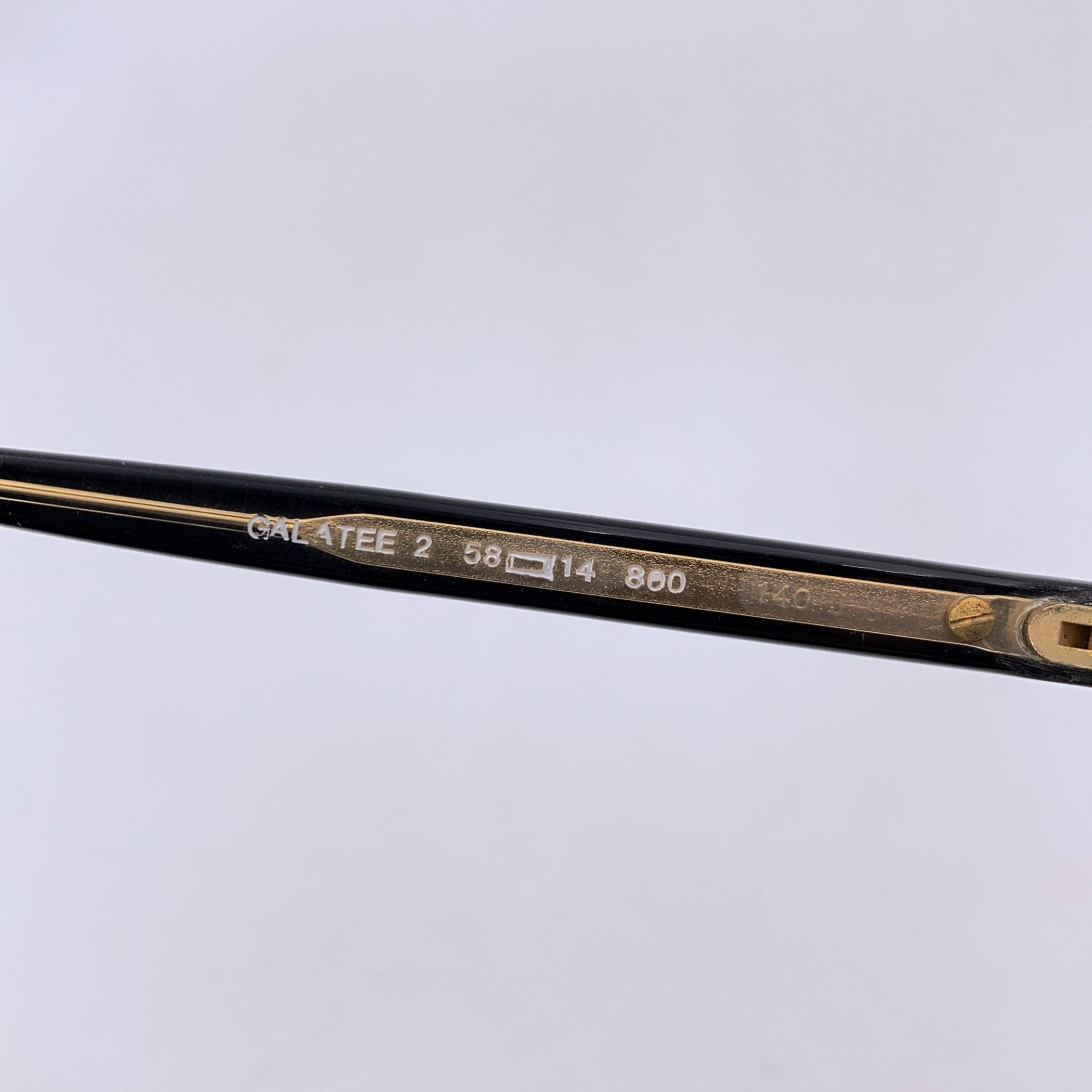 YVES SAINT LAURENT Sunglasses